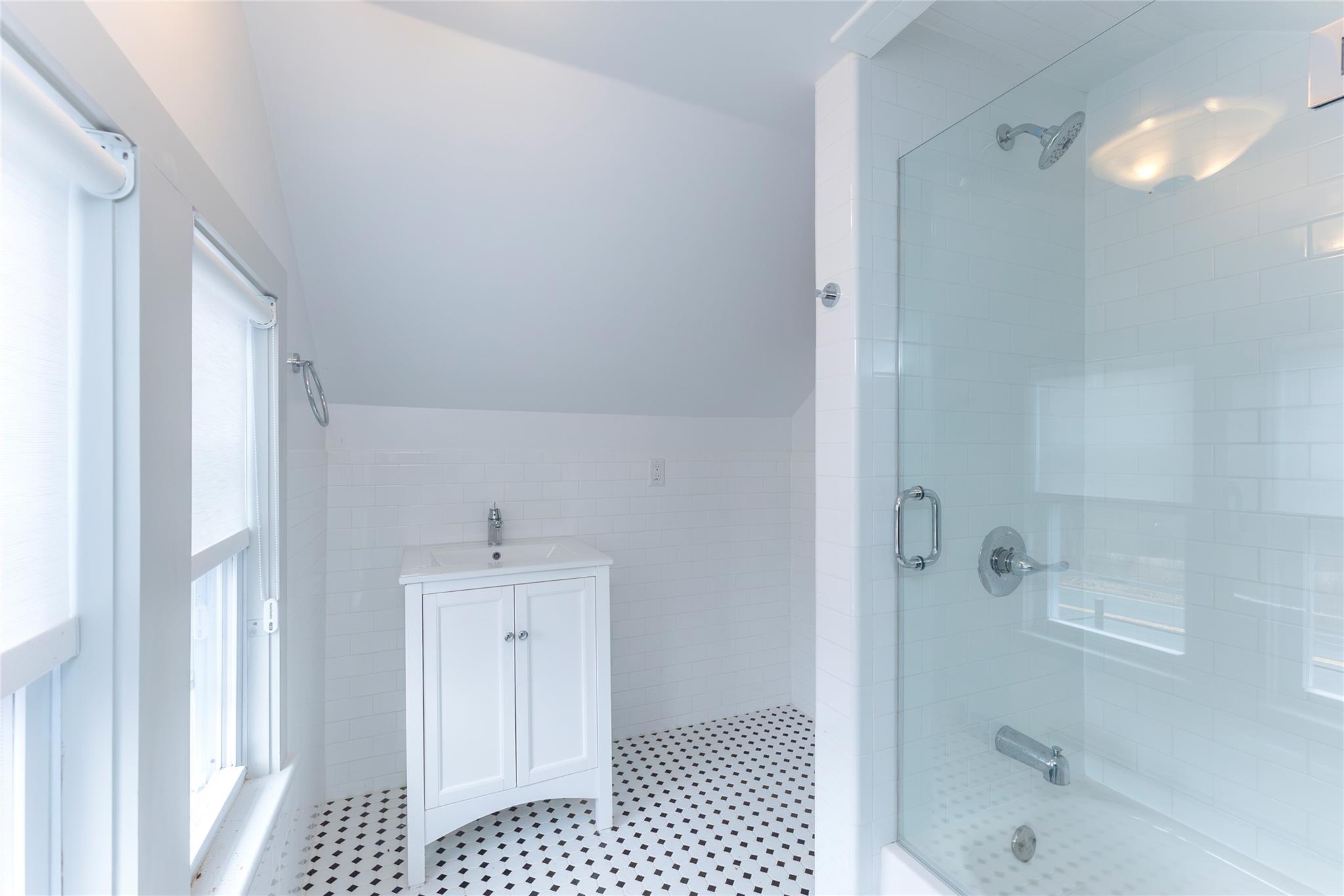 1091 Albany Post Road, Gardiner, NY 12525