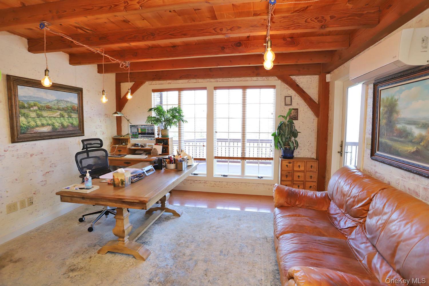 80 Overlook Drive, Callicoon, NY 12723