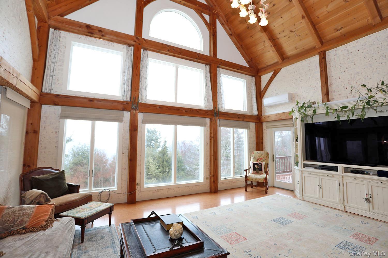 80 Overlook Drive, Callicoon, NY 12723