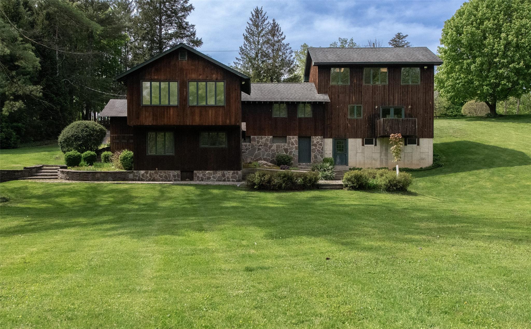 10 May Knoll, Dover Plains, NY 12522