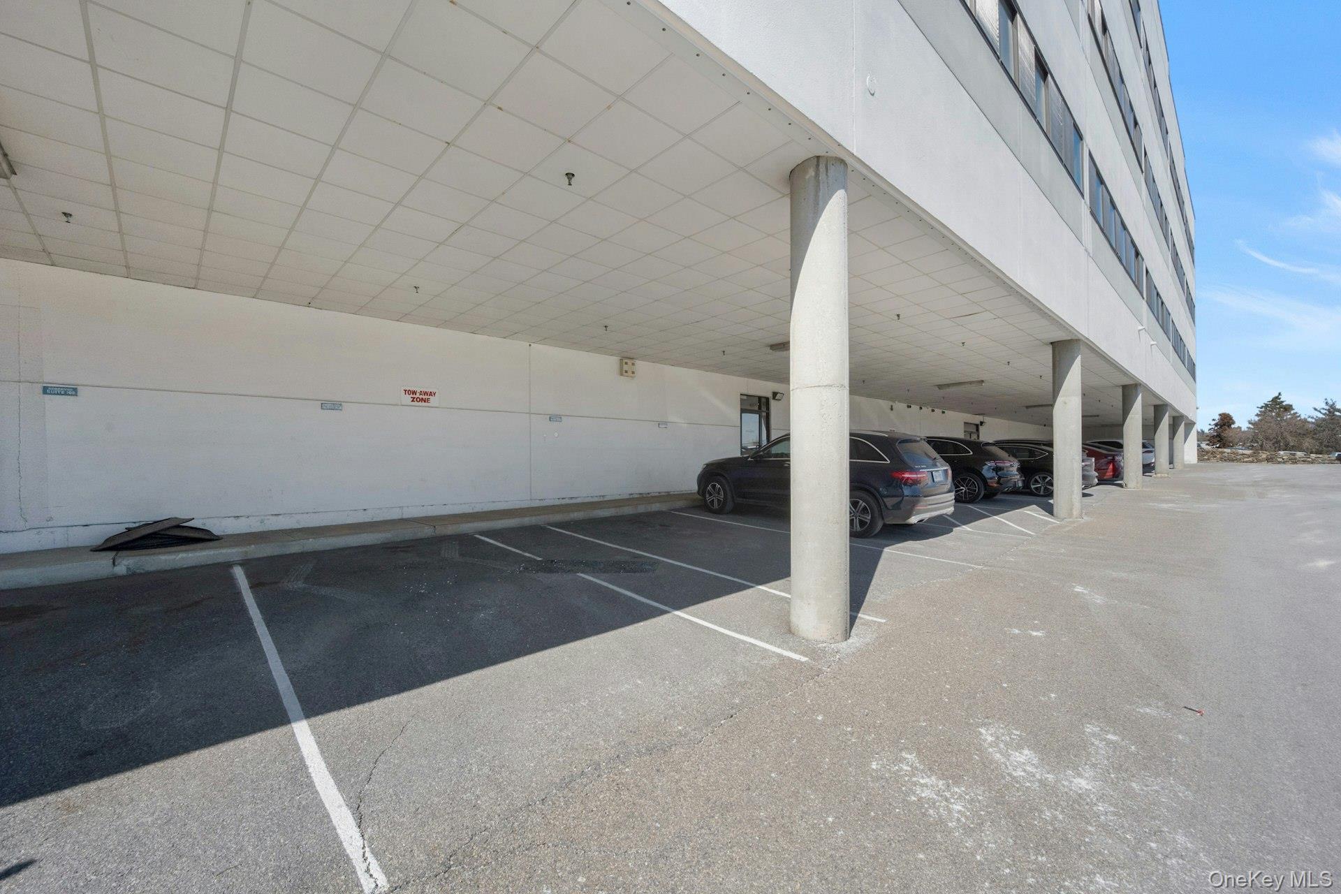 970 N Broadway # 208, Yonkers, NY 10701