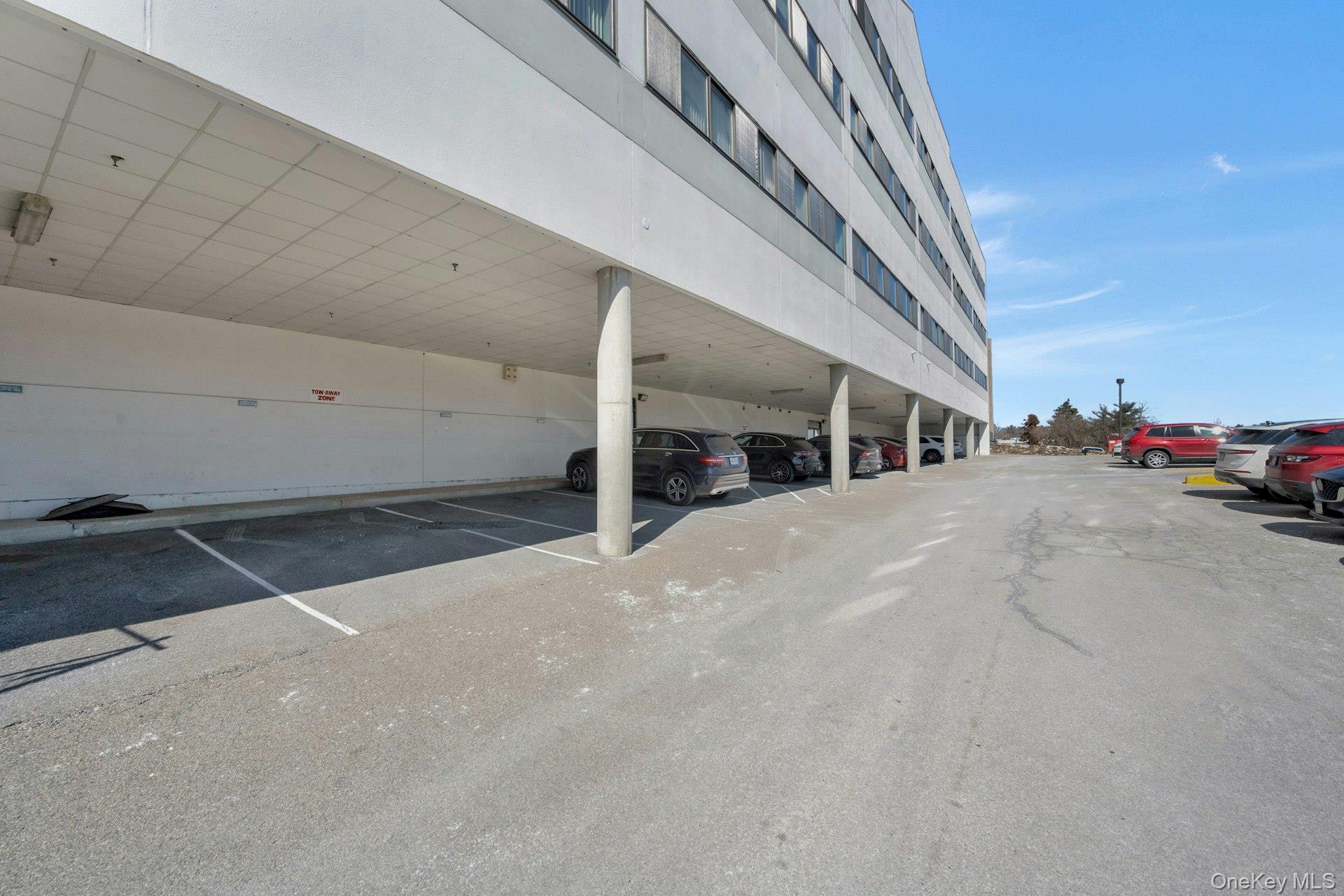 970 N Broadway # 208, Yonkers, NY 10701