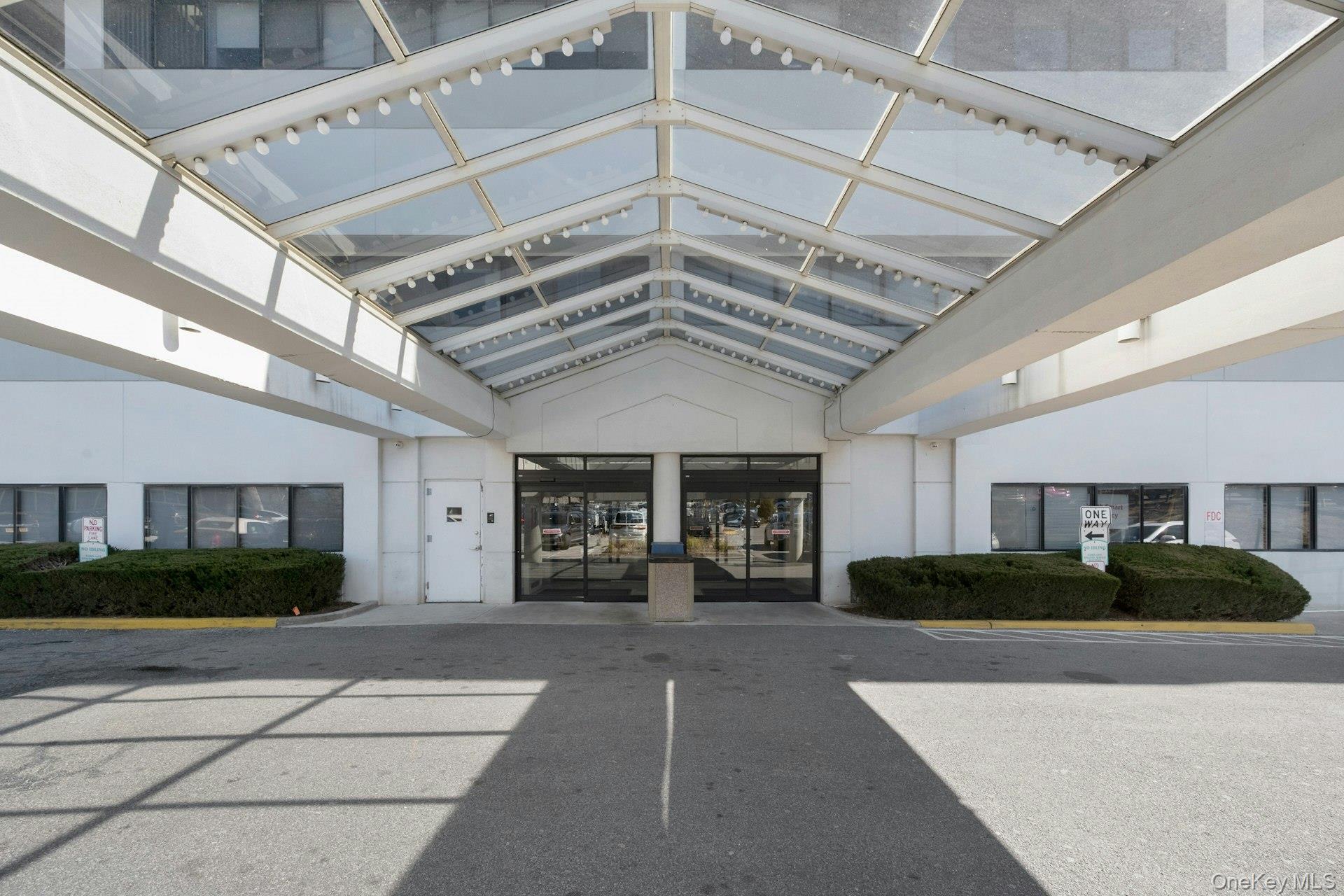 970 N Broadway # 208, Yonkers, NY 10701