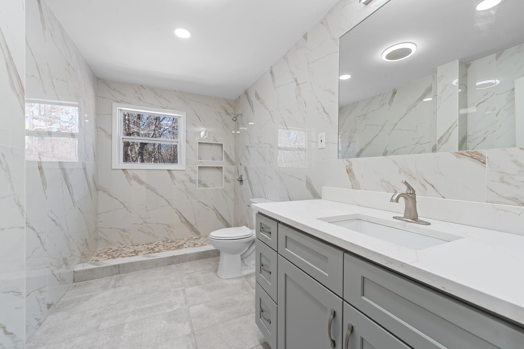 18 Fife Drive, Coram, NY 11727