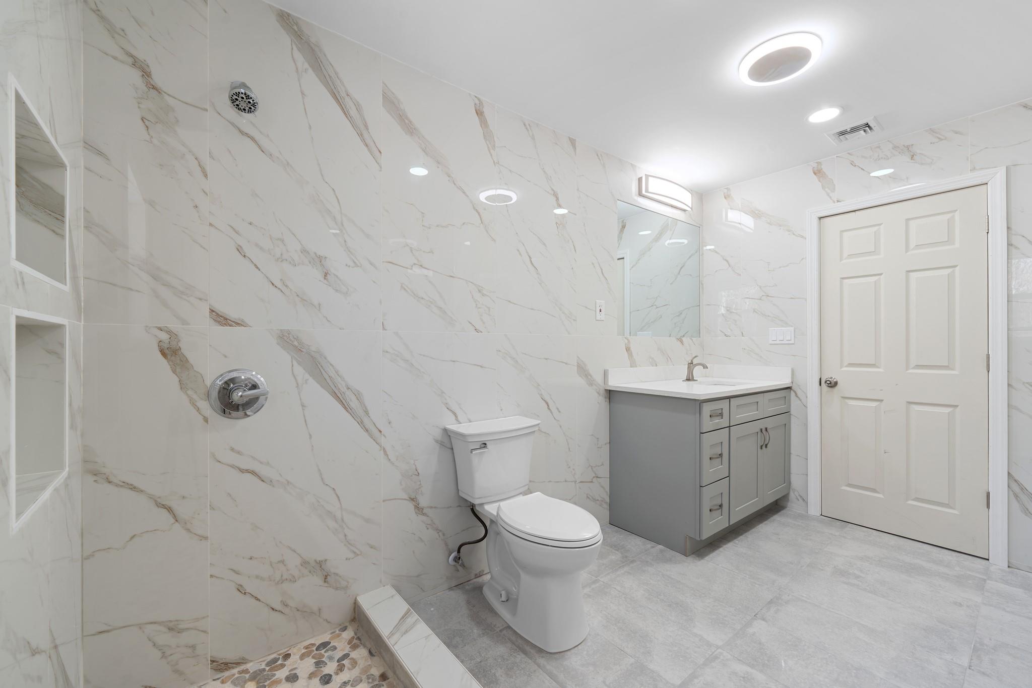 18 Fife Drive, Coram, NY 11727