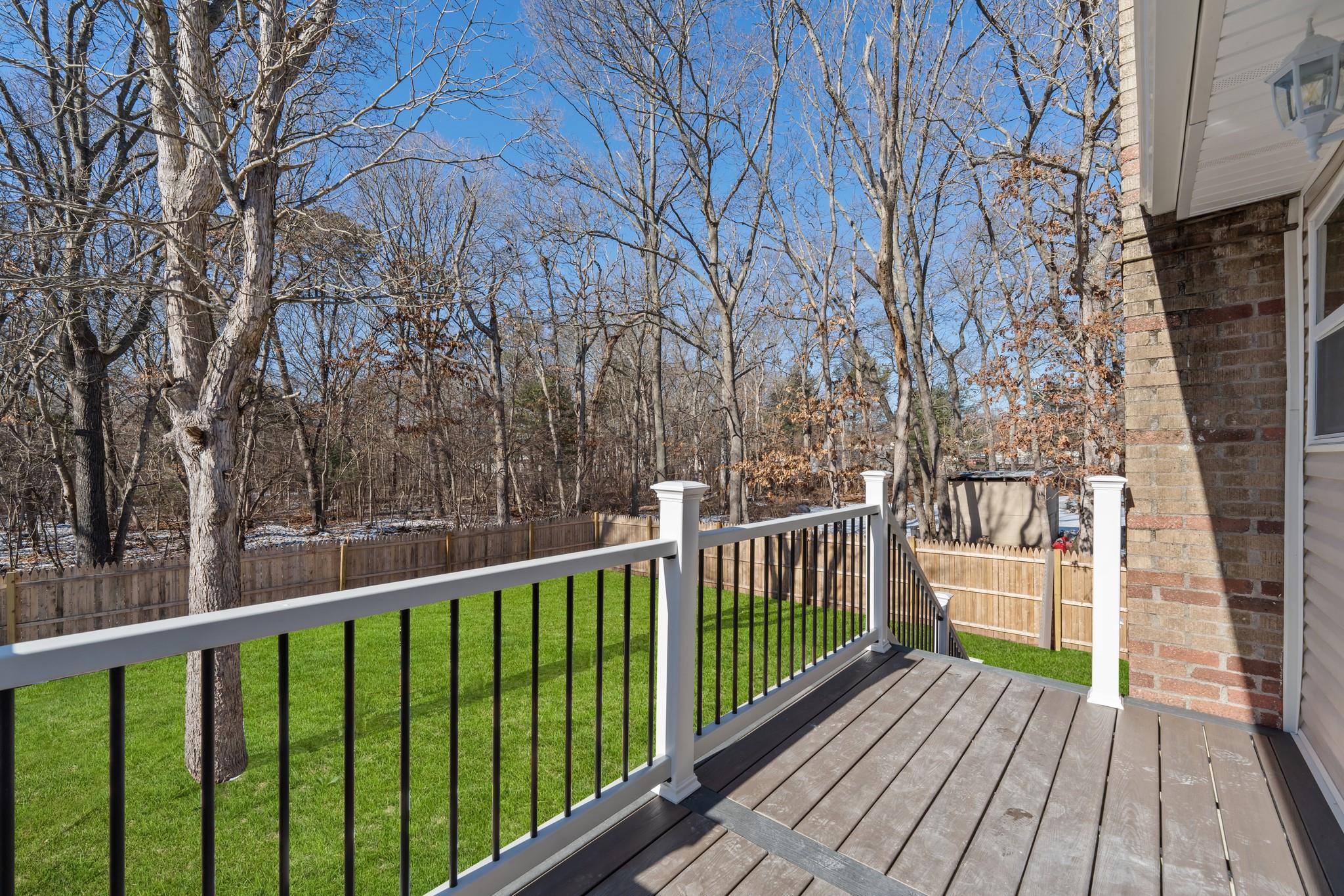 18 Fife Drive, Coram, NY 11727