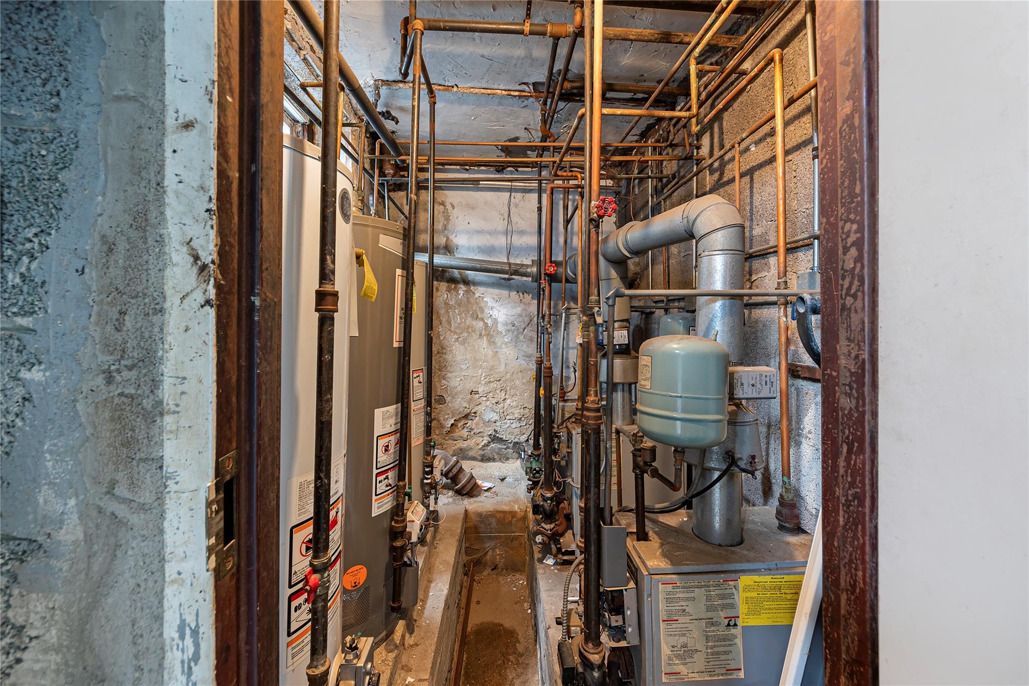 2547 Radcliff Avenue, Bronx, NY 10469