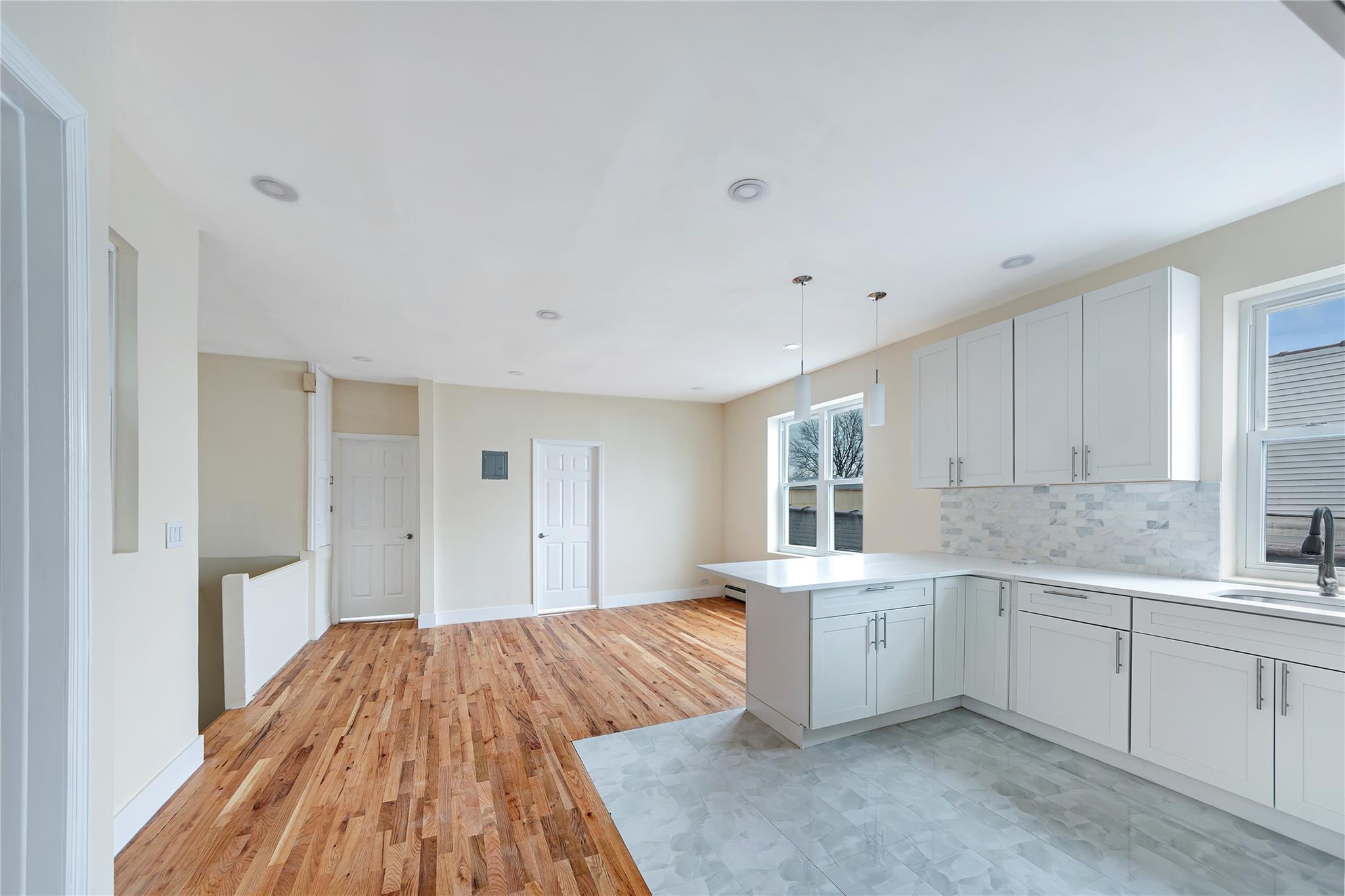 2547 Radcliff Avenue, Bronx, NY 10469