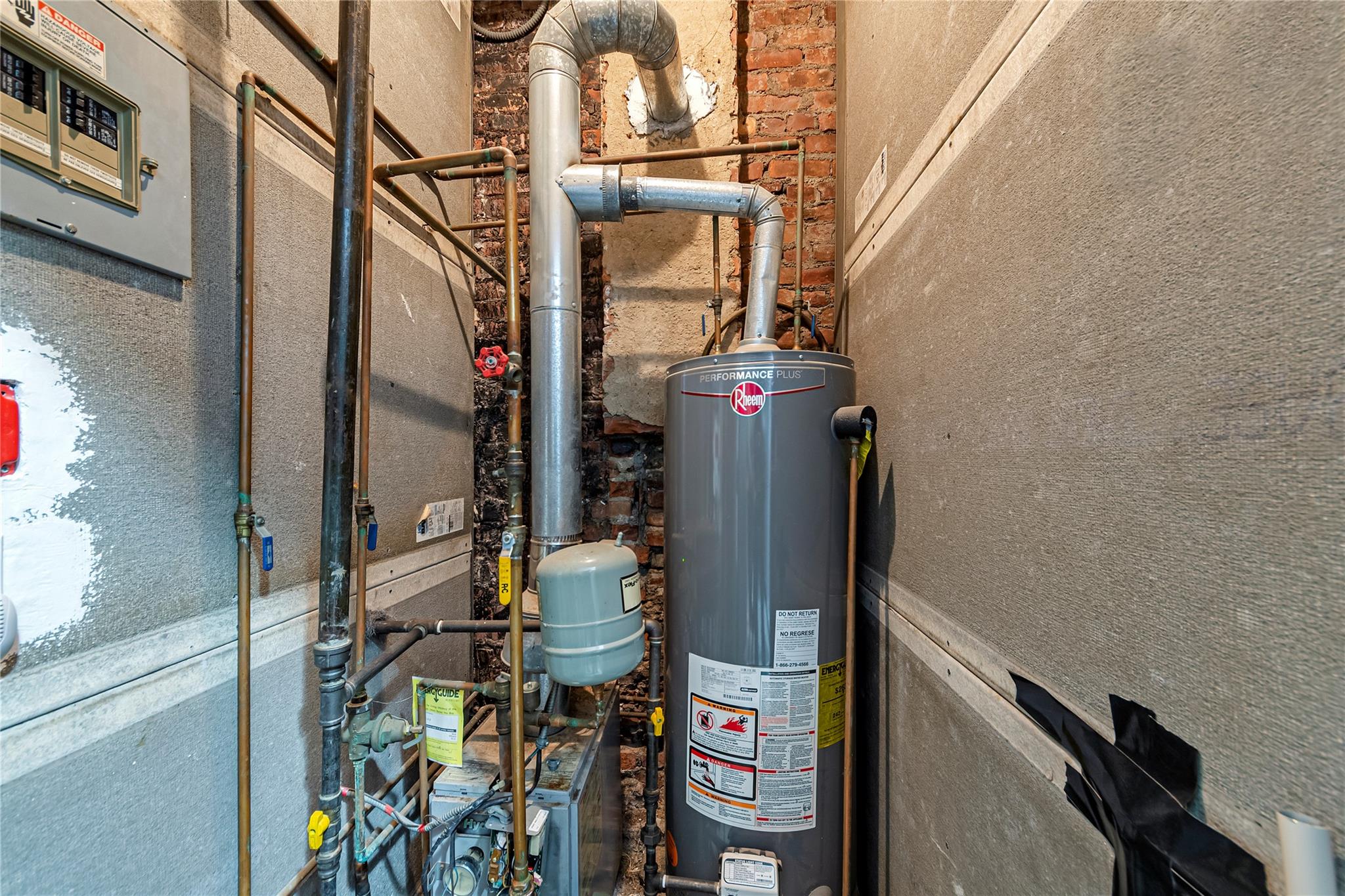 2547 Radcliff Avenue, Bronx, NY 10469