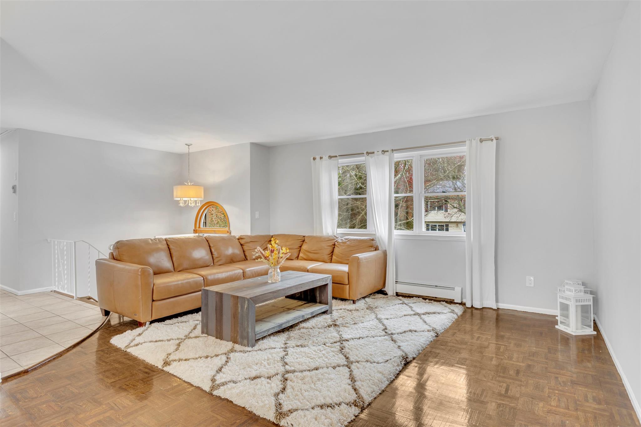 12 Lamb Place, Dix Hills, NY 11746
