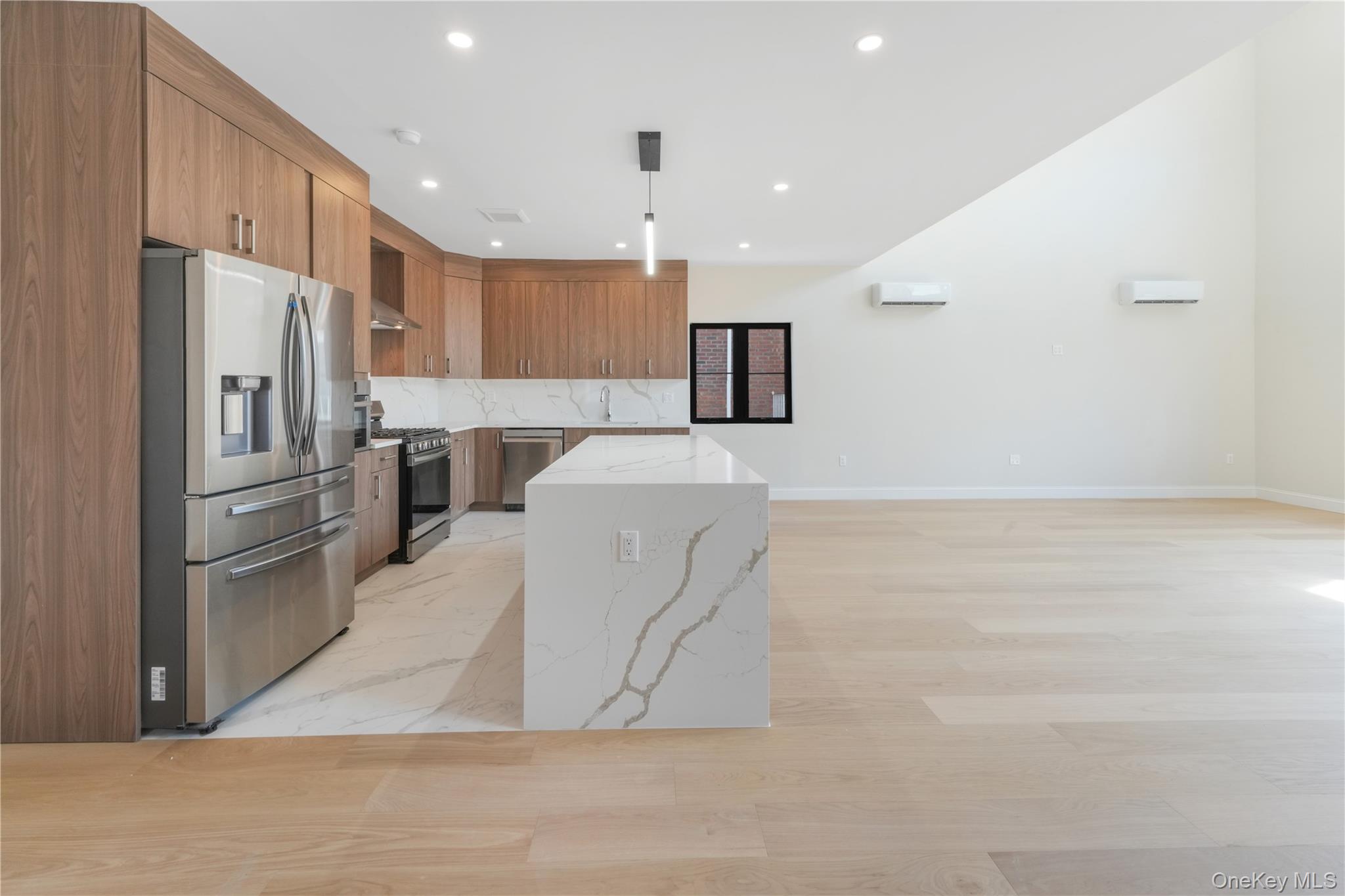 75-31 175th Street, Fresh Meadows, NY 11366