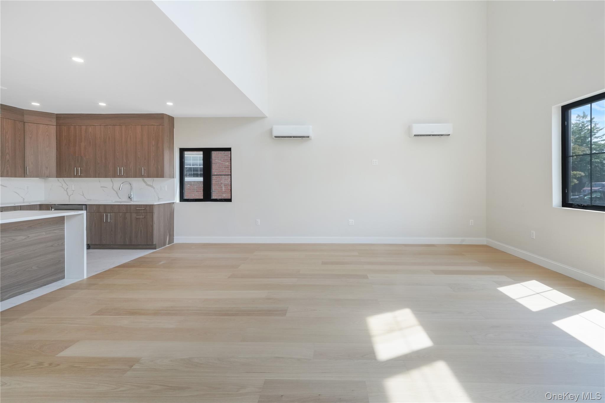 75-31 175th Street, Fresh Meadows, NY 11366