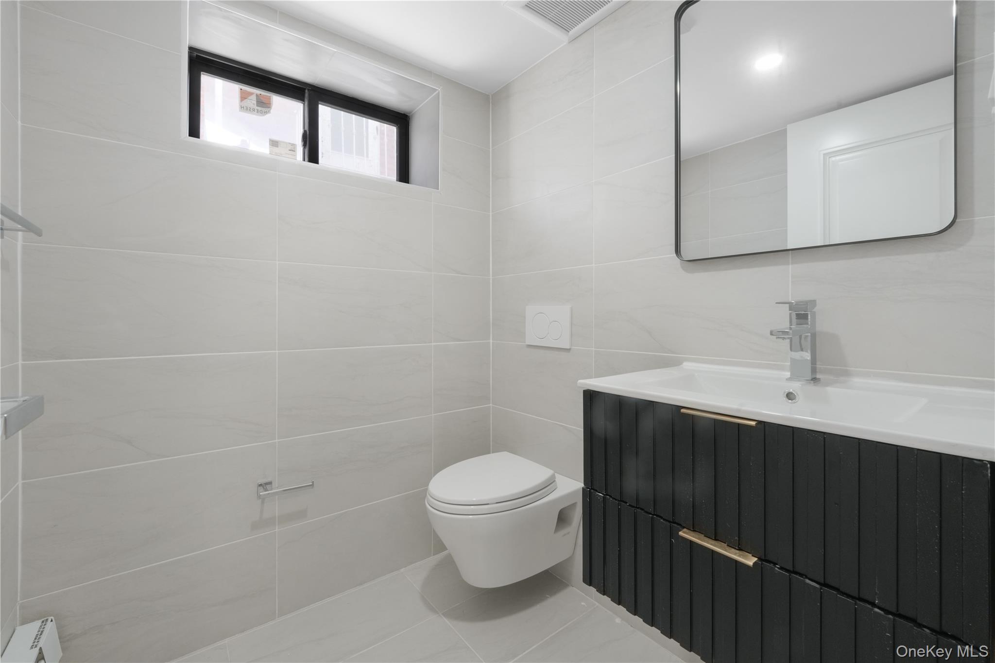 75-31 175th Street, Fresh Meadows, NY 11366