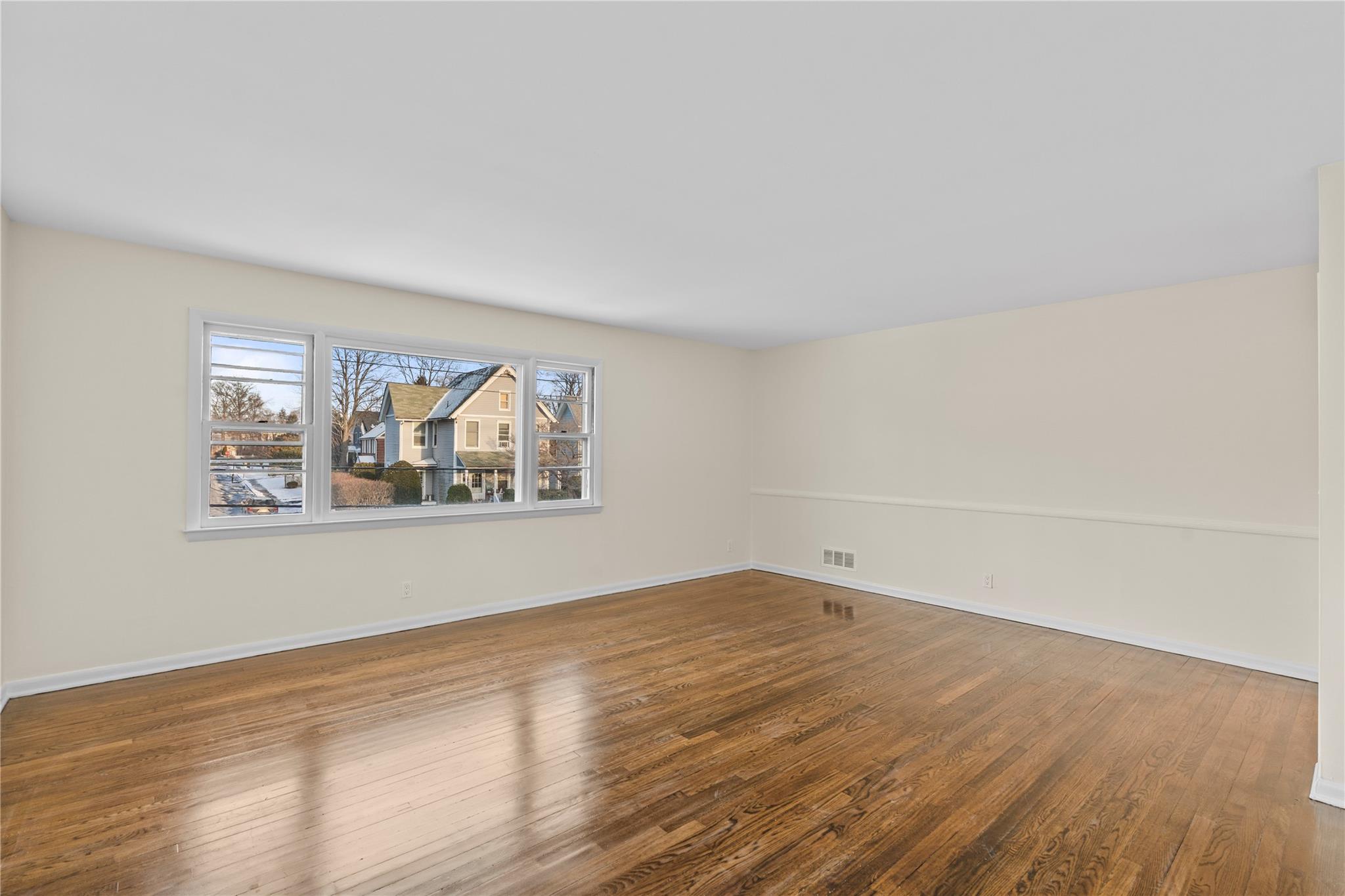 336 Union Avenue # 2, Mamaroneck, NY 10543