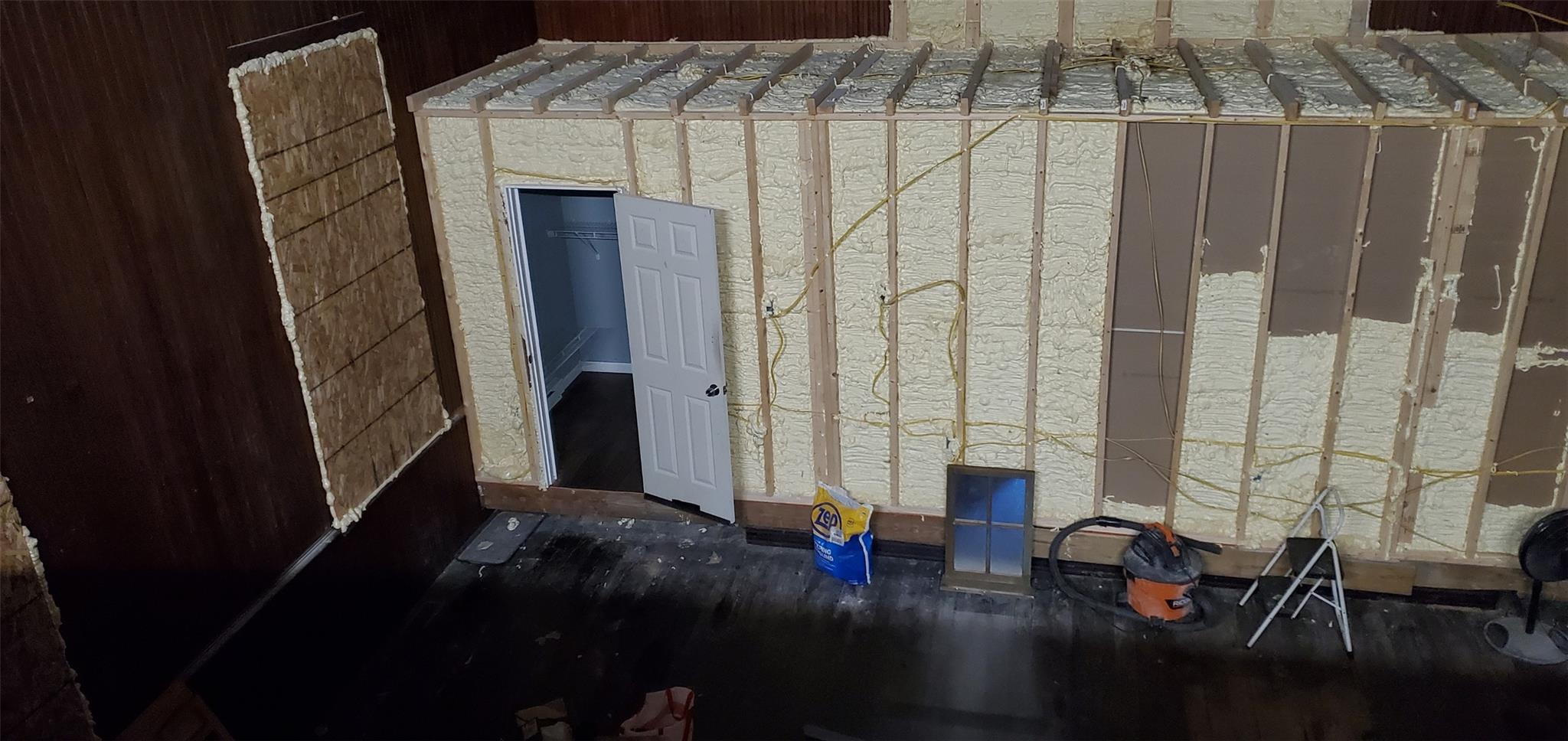 651 Us Route 209, Cuddebackville, NY 12729