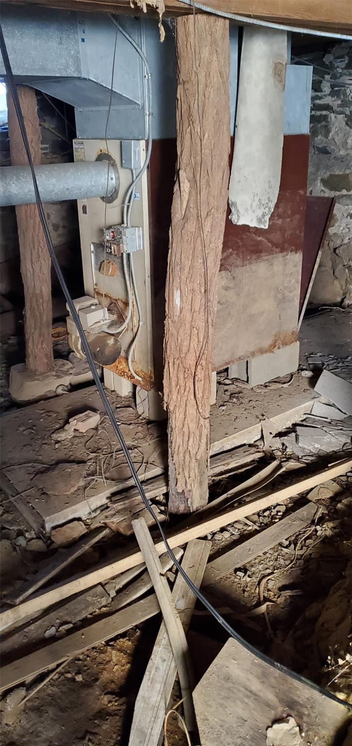 651 Us Route 209, Cuddebackville, NY 12729