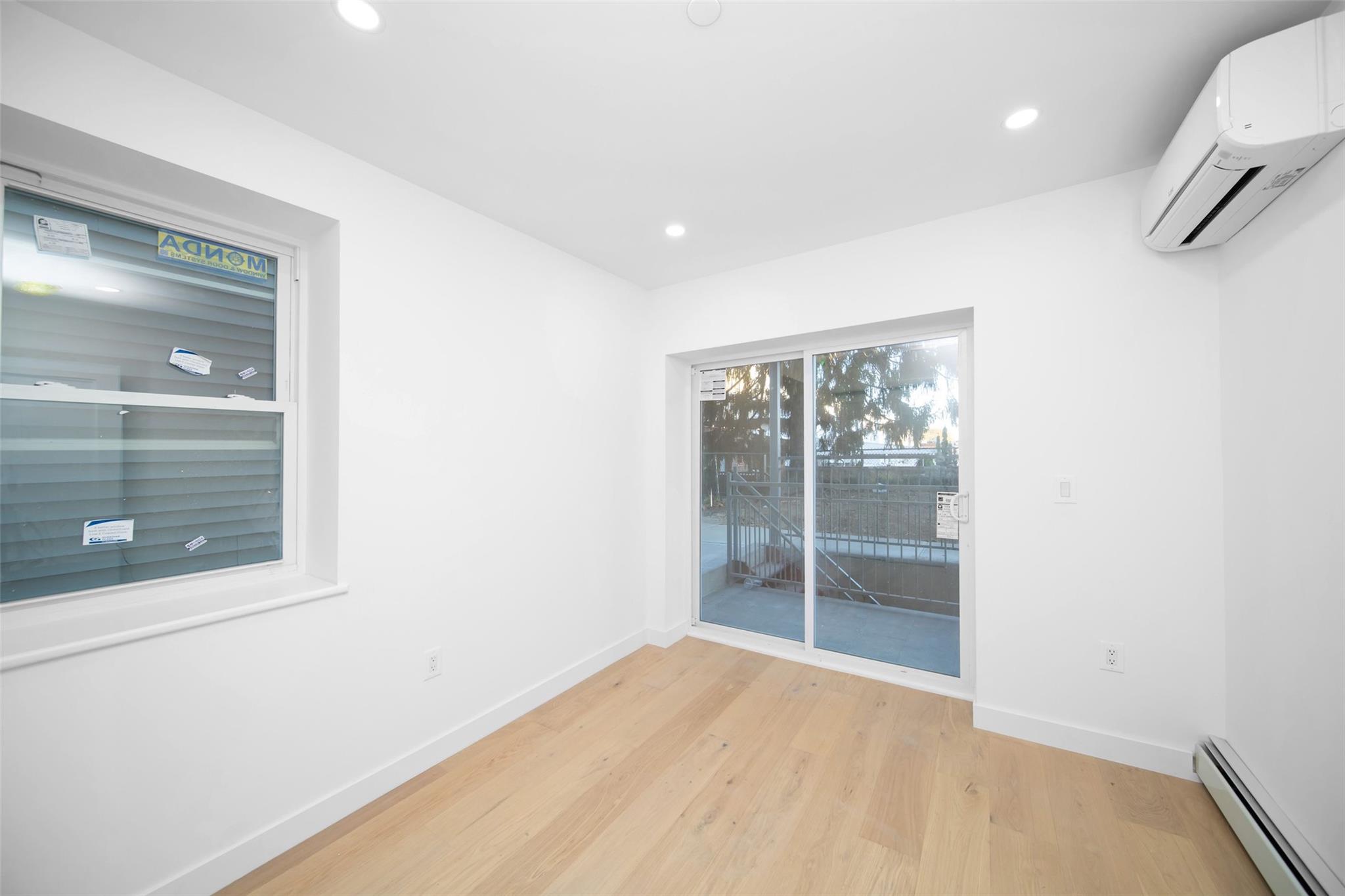 6960 Caldwell Avenue, Maspeth, NY 11378