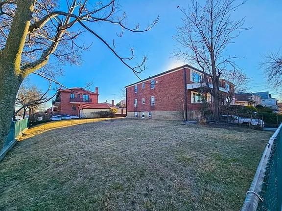 196-64 45th Avenue, Flushing, NY 11358