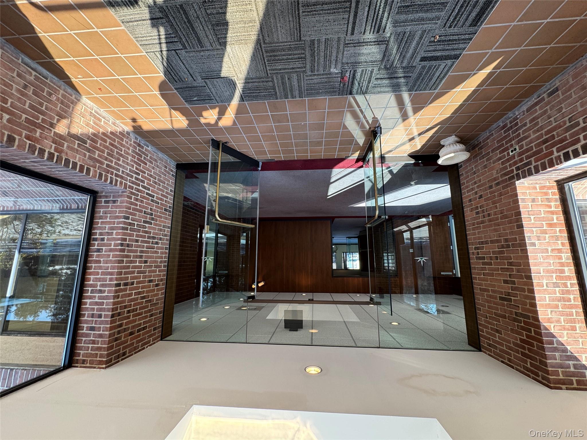 1400 Youngs Avenue, Southold, NY 11971