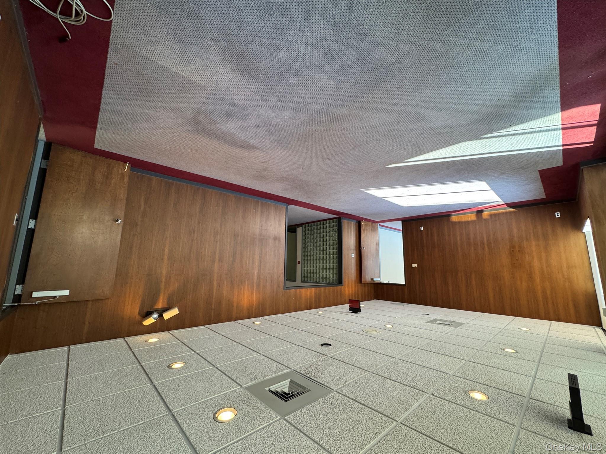 1400 Youngs Avenue, Southold, NY 11971