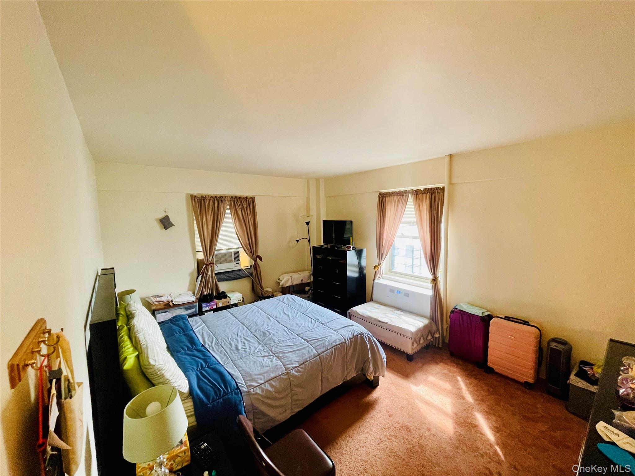 4 Fordham Hill Oval # 8G, Bronx, NY 10468