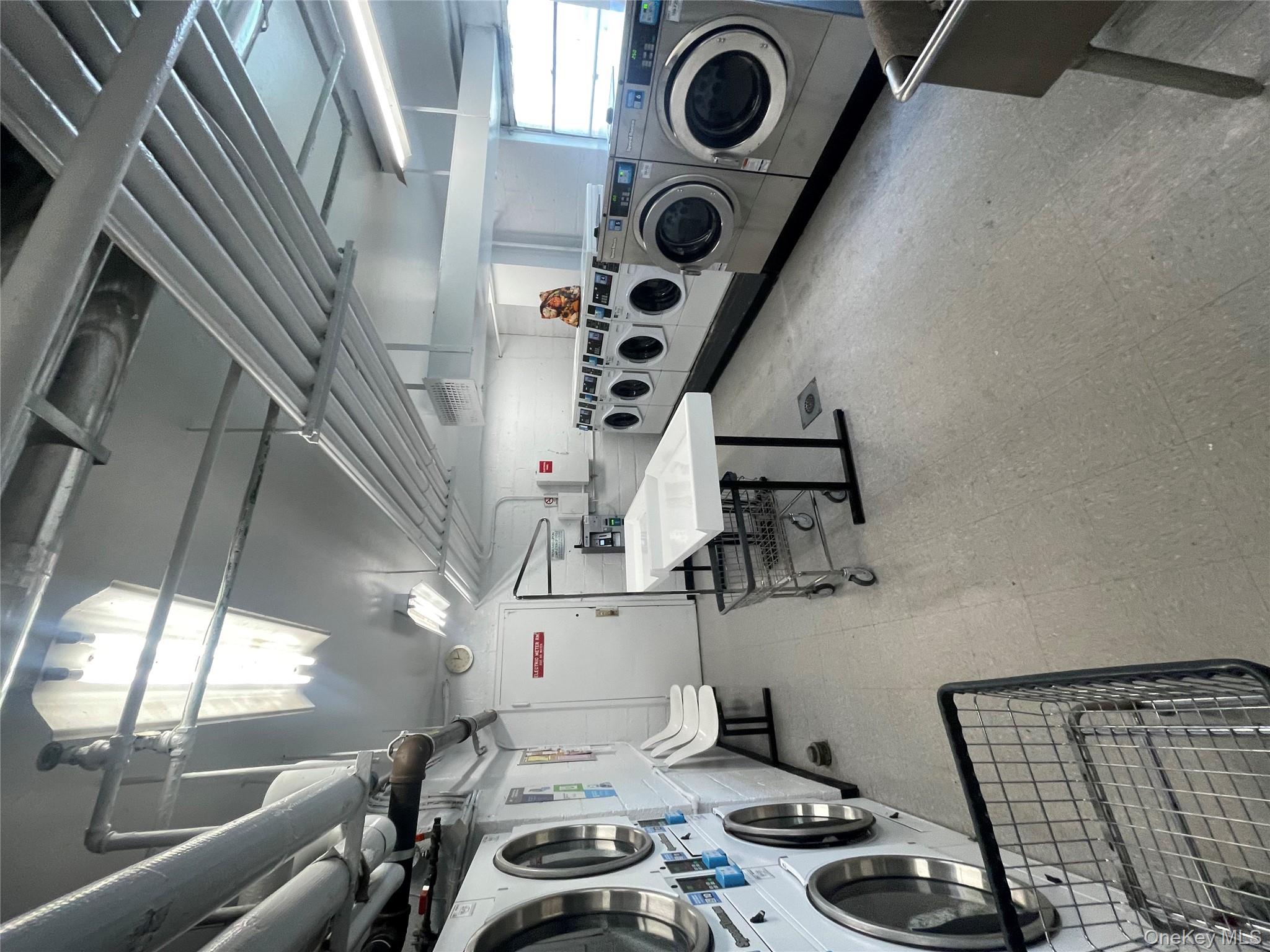 4 Fordham Hill Oval # 8G, Bronx, NY 10468