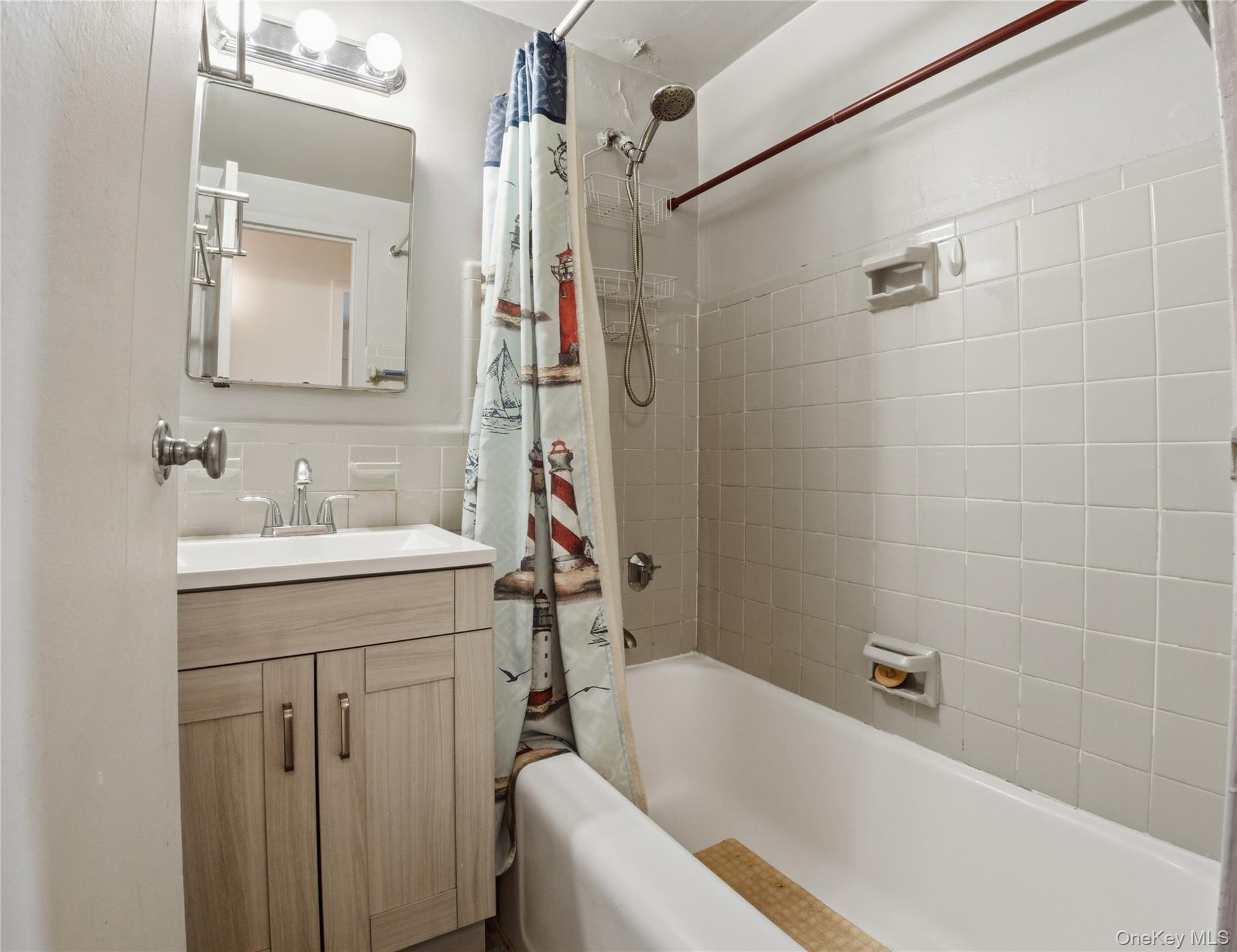 4 Fordham Hill Oval # 8G, Bronx, NY 10468