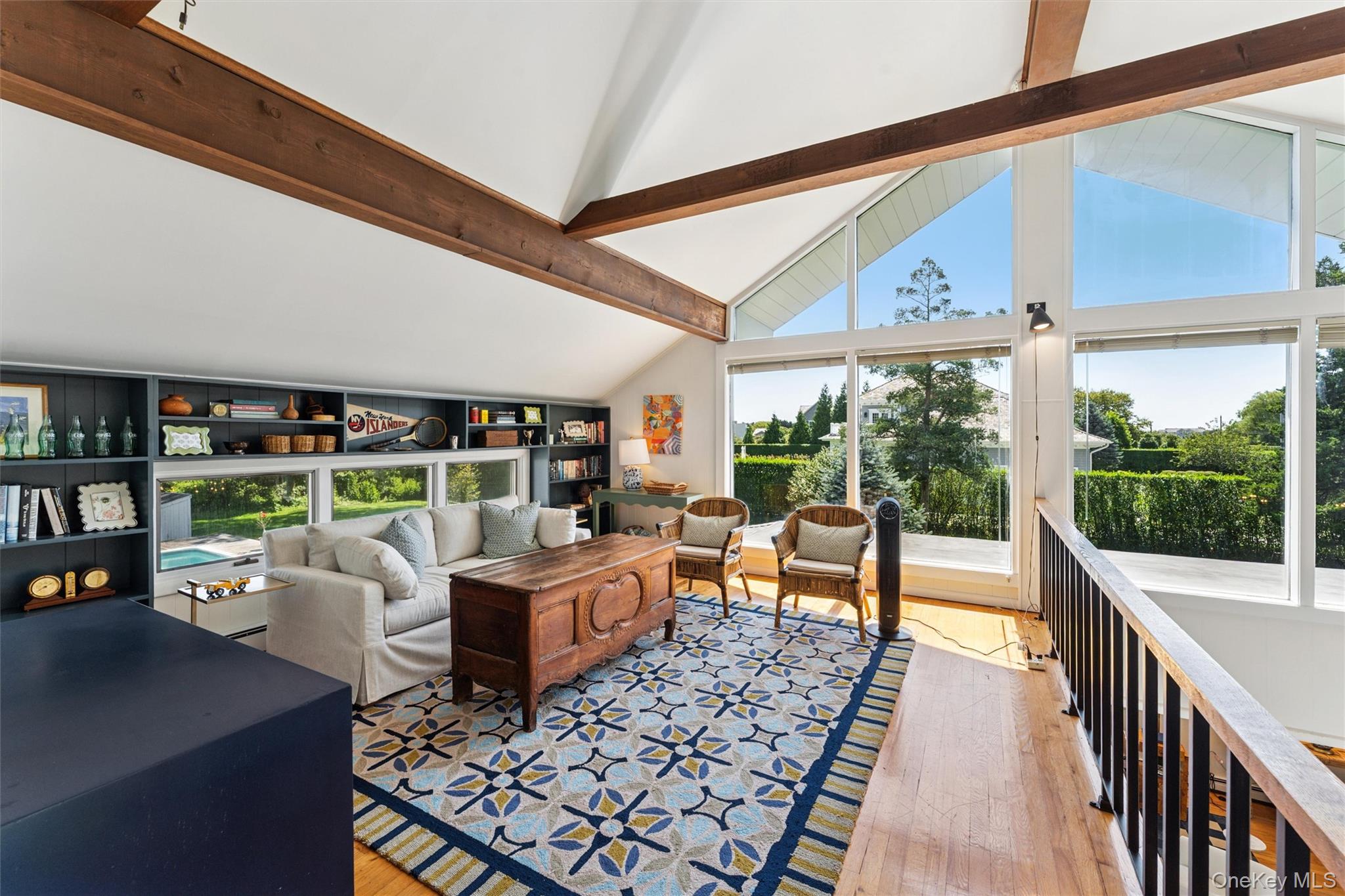 18 Quogo Neck Lane, Quogue, NY 11959