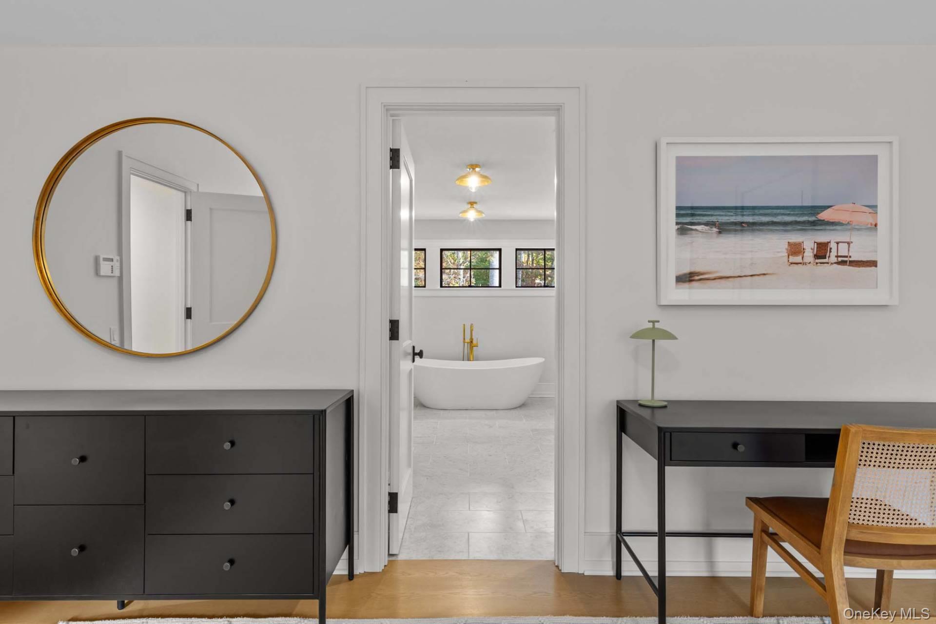 11 Old School House Lane, East Hampton, NY 11937