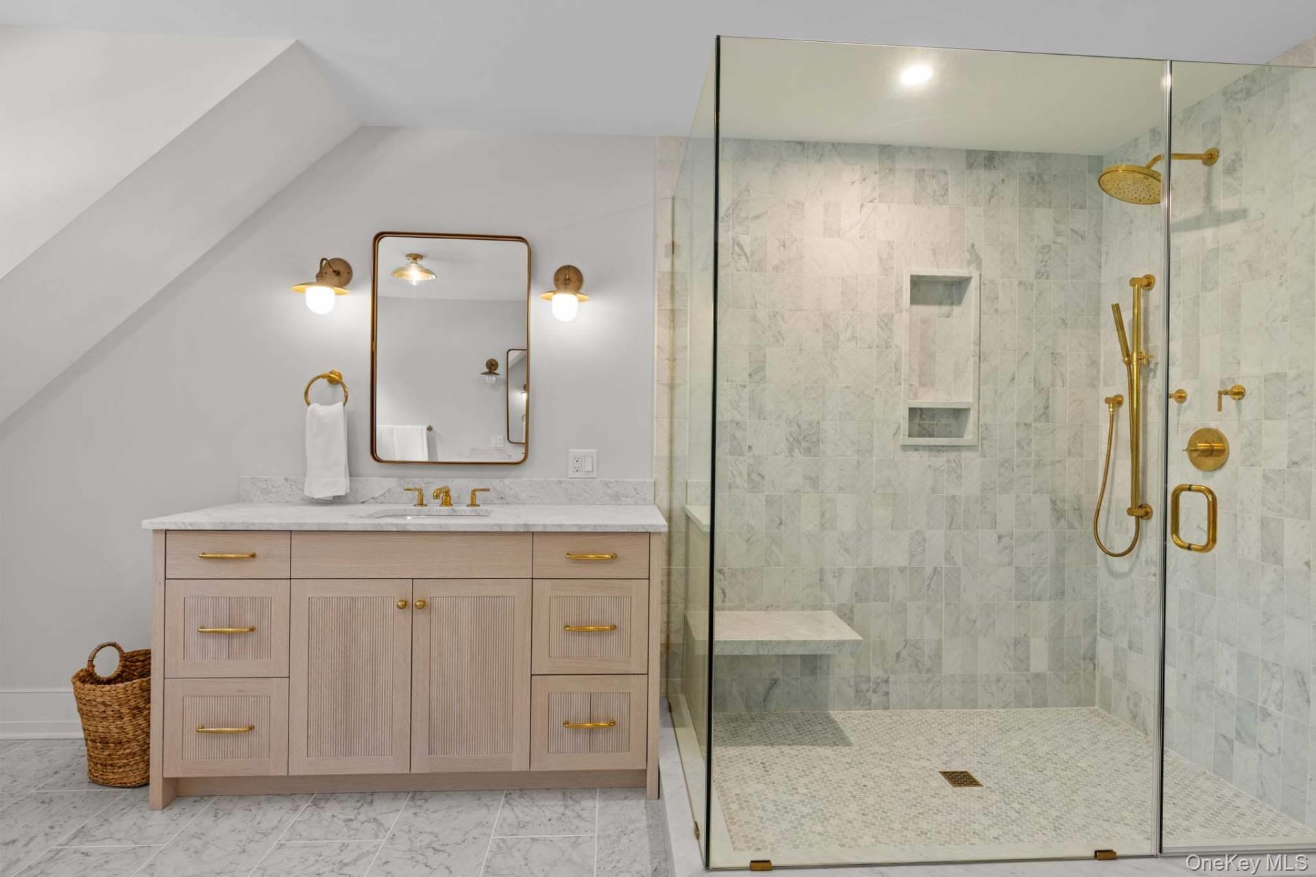 11 Old School House Lane, East Hampton, NY 11937