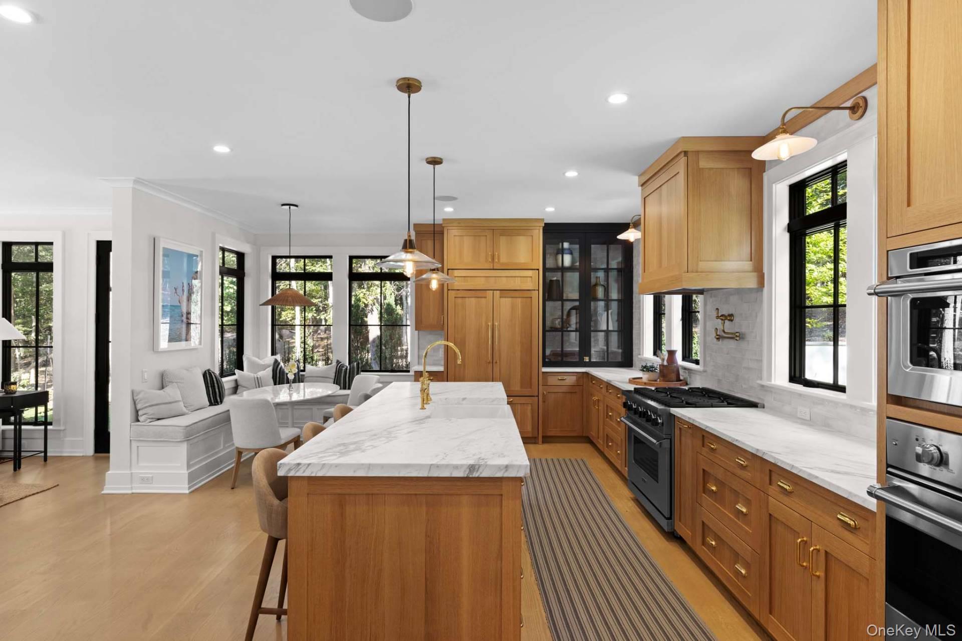 11 Old School House Lane, East Hampton, NY 11937