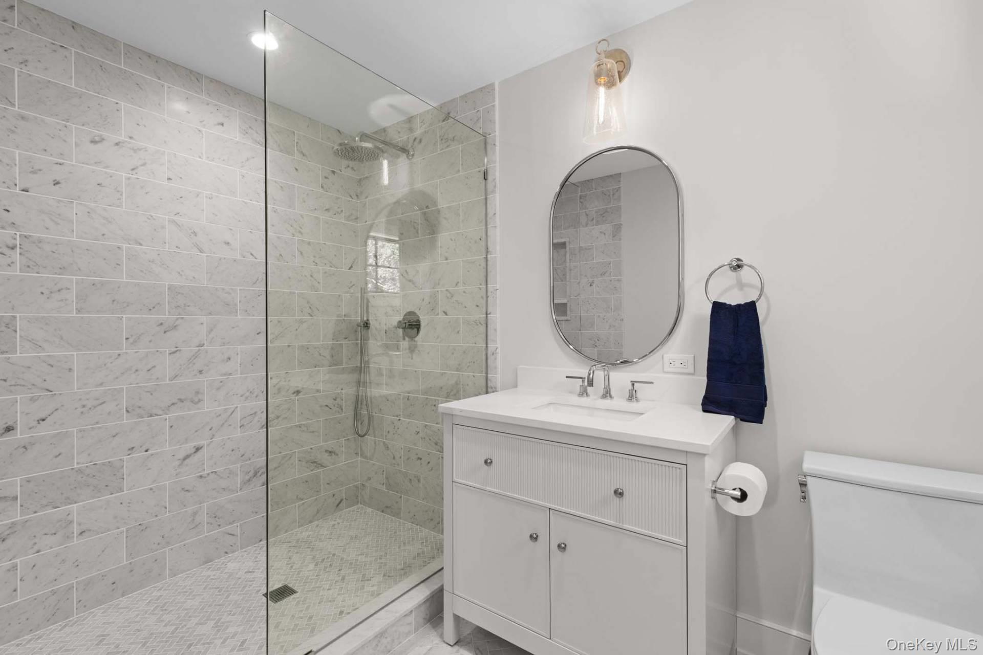 11 Old School House Lane, East Hampton, NY 11937