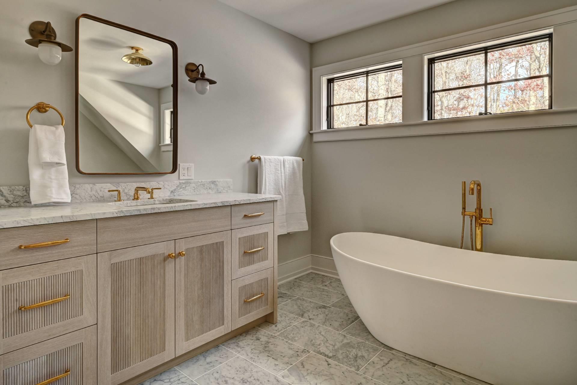 11 Old School House Lane, East Hampton, NY 11937