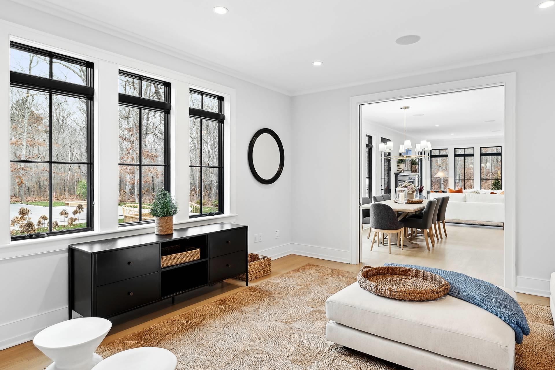 11 Old School House Lane, East Hampton, NY 11937
