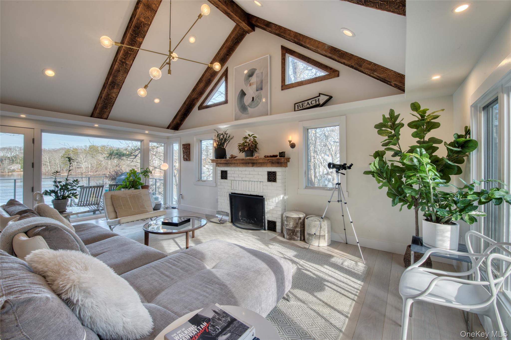 57 Big Fresh Pond Road, Southampton, NY 11968