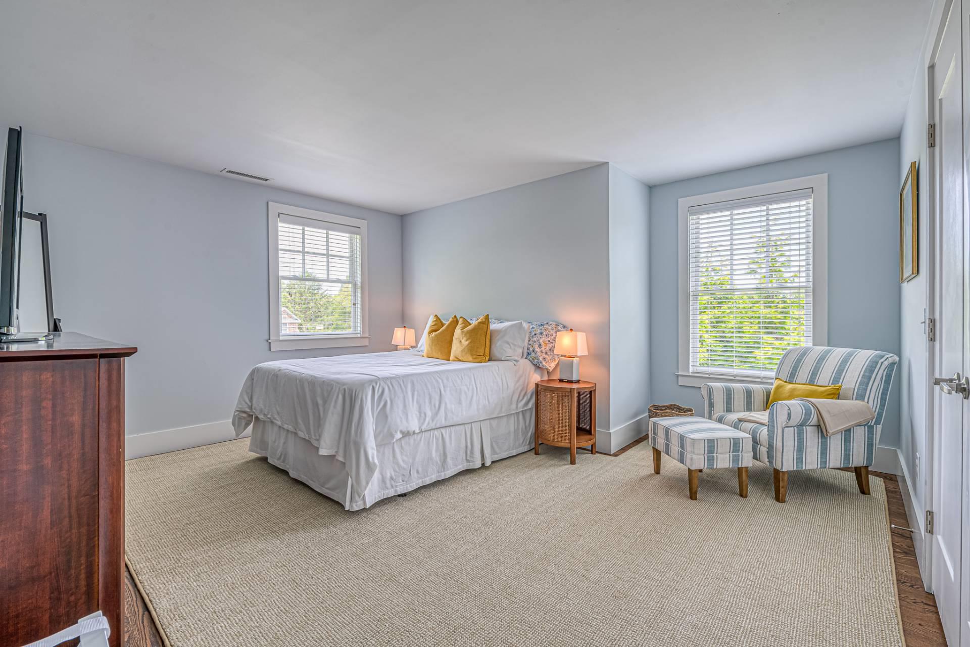 14 Underhill Drive, Southampton, NY 11968