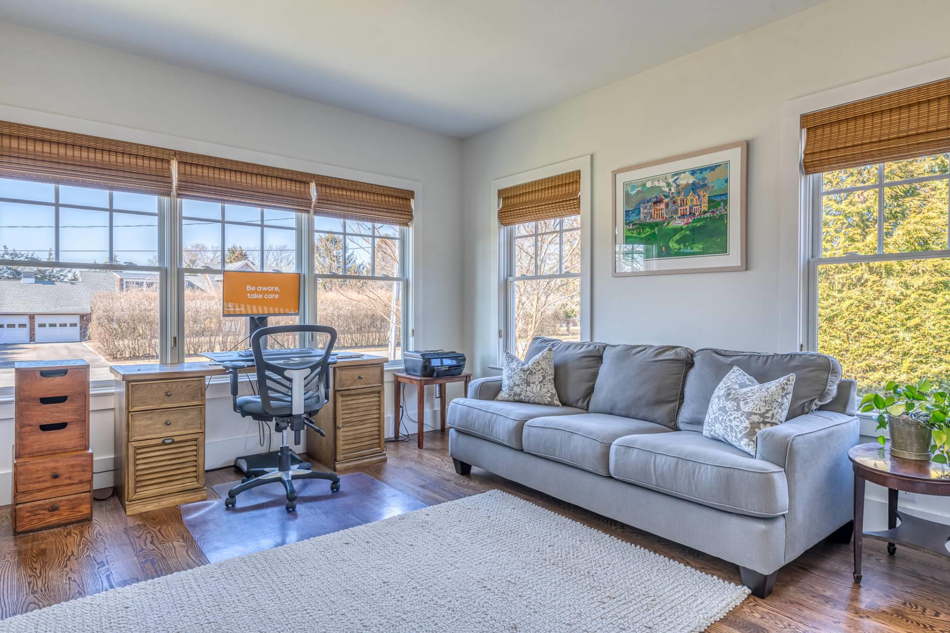 14 Underhill Drive, Southampton, NY 11968