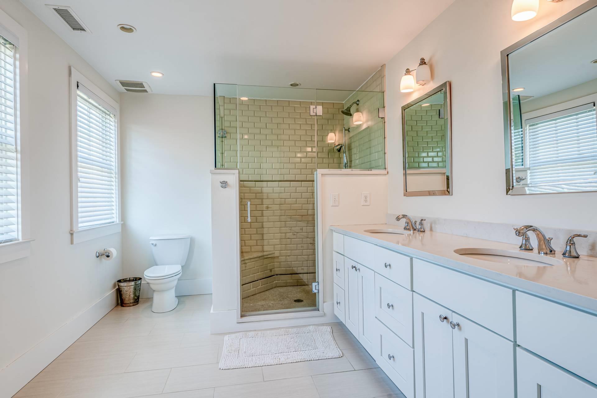 14 Underhill Drive, Southampton, NY 11968