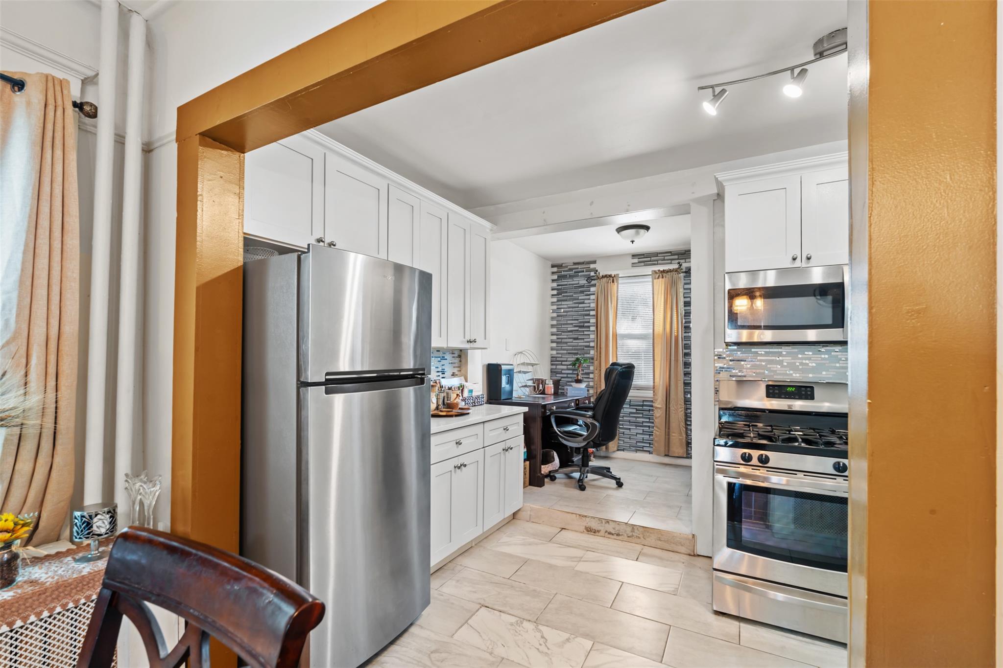 3943 Seton Avenue, Bronx, NY 10466