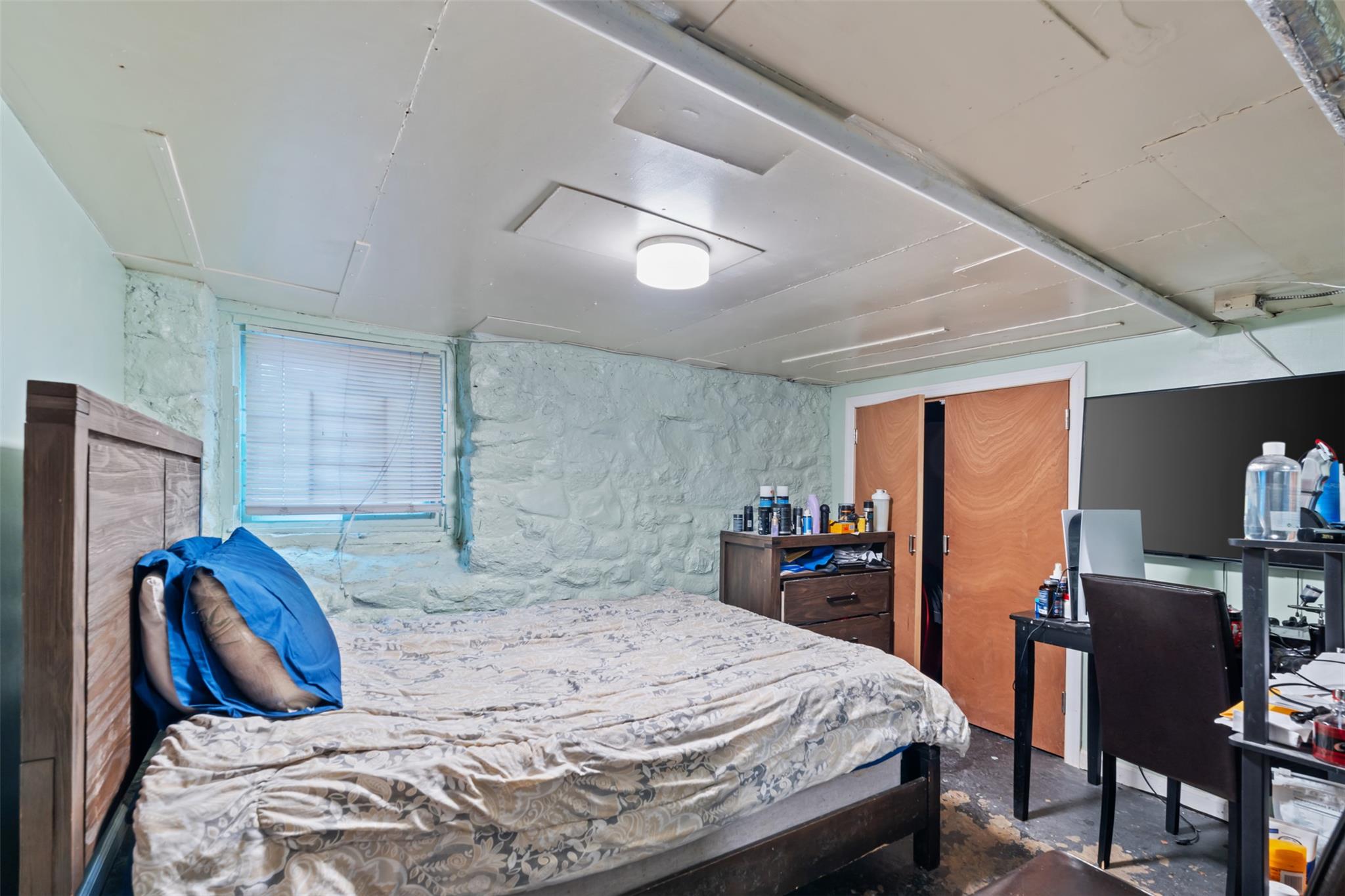 3943 Seton Avenue, Bronx, NY 10466