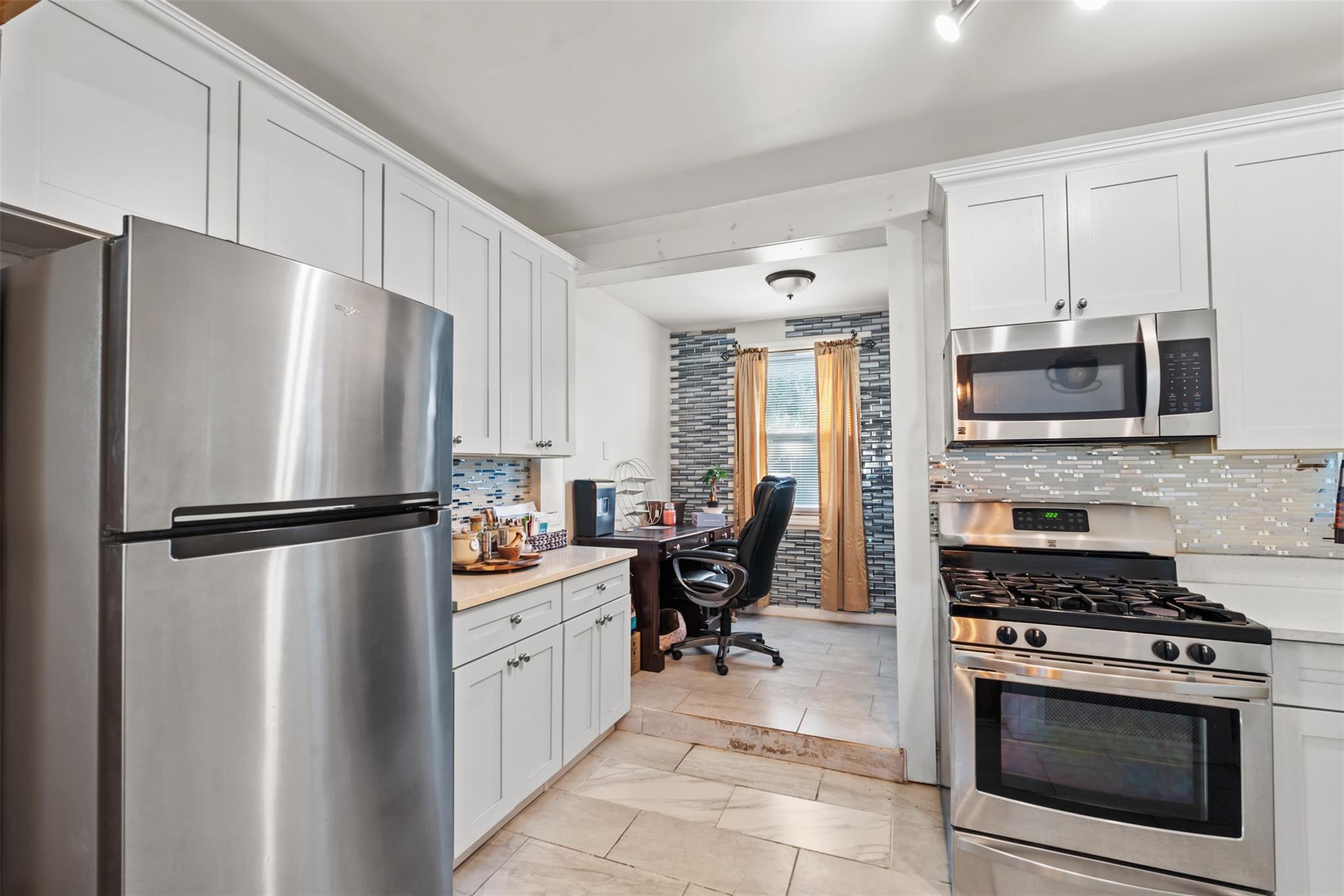 3943 Seton Avenue, Bronx, NY 10466