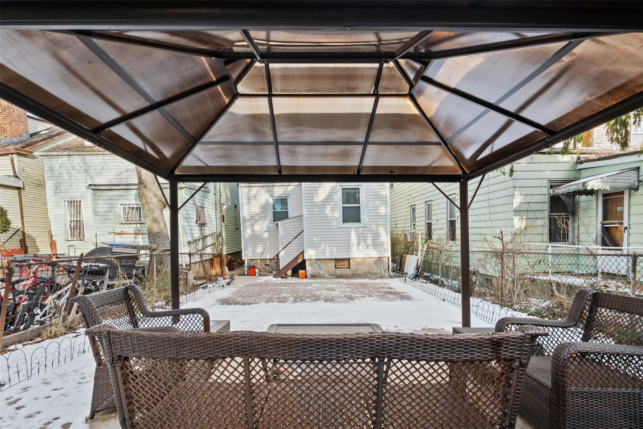 3943 Seton Avenue, Bronx, NY 10466