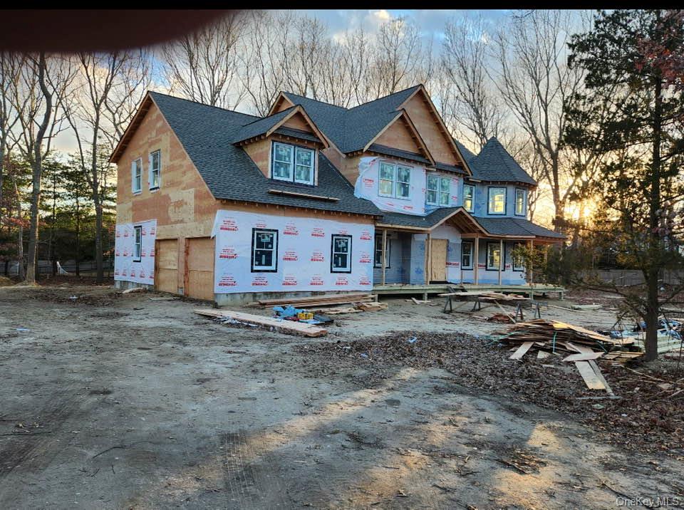 25a Randall, Shoreham, NY 11786