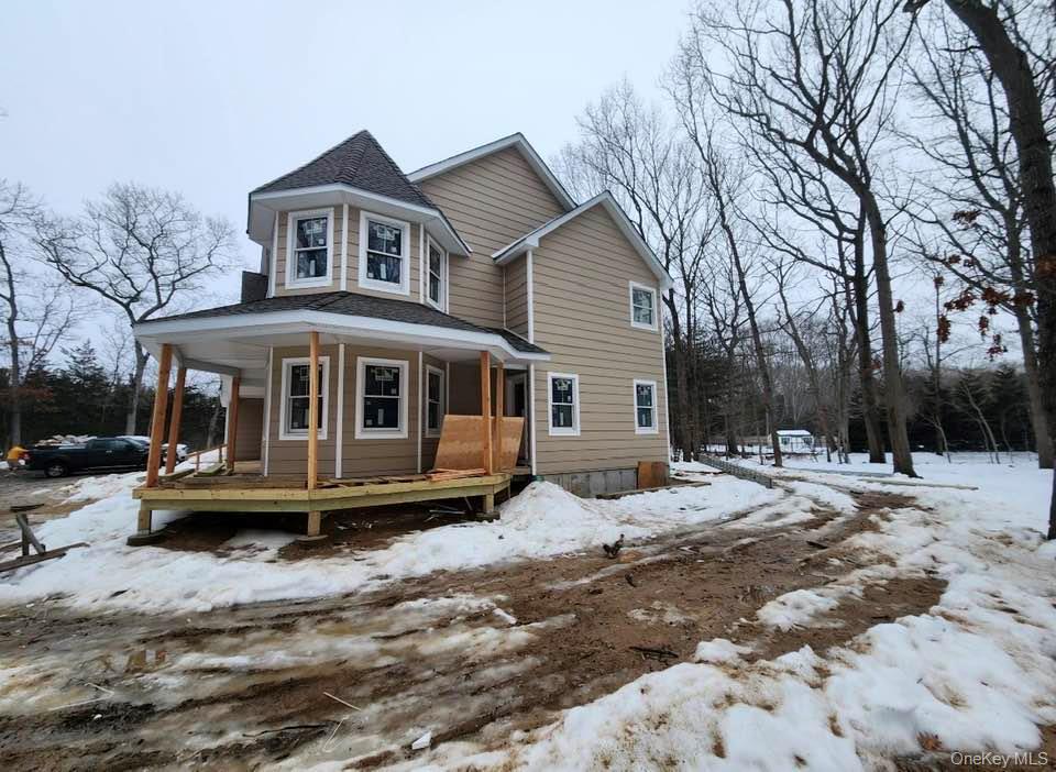 25a Randall, Shoreham, NY 11786