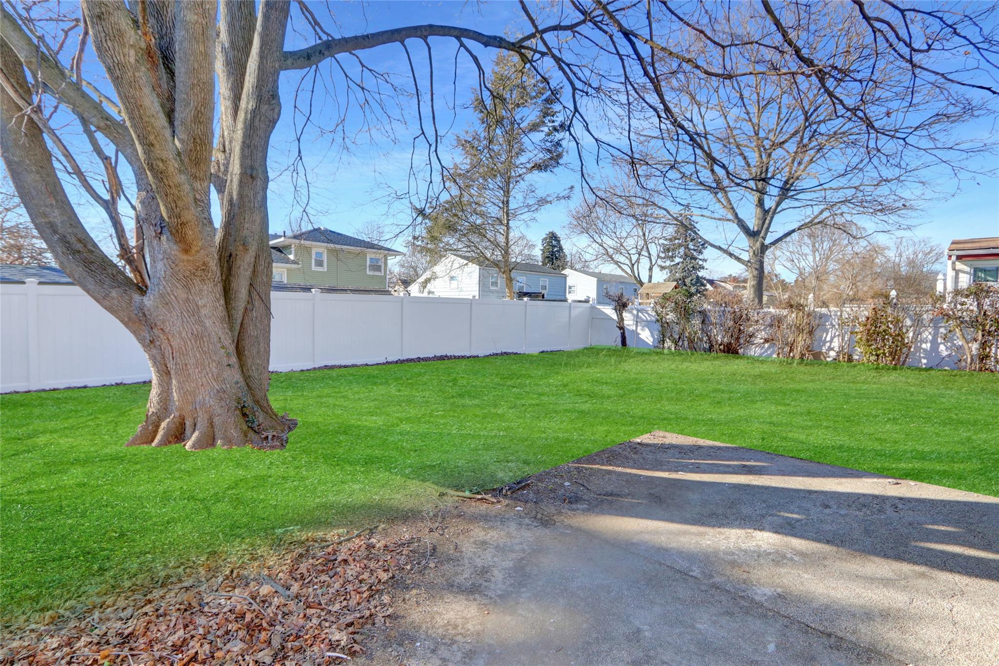 153 New York Avenue, Westbury, NY 11590