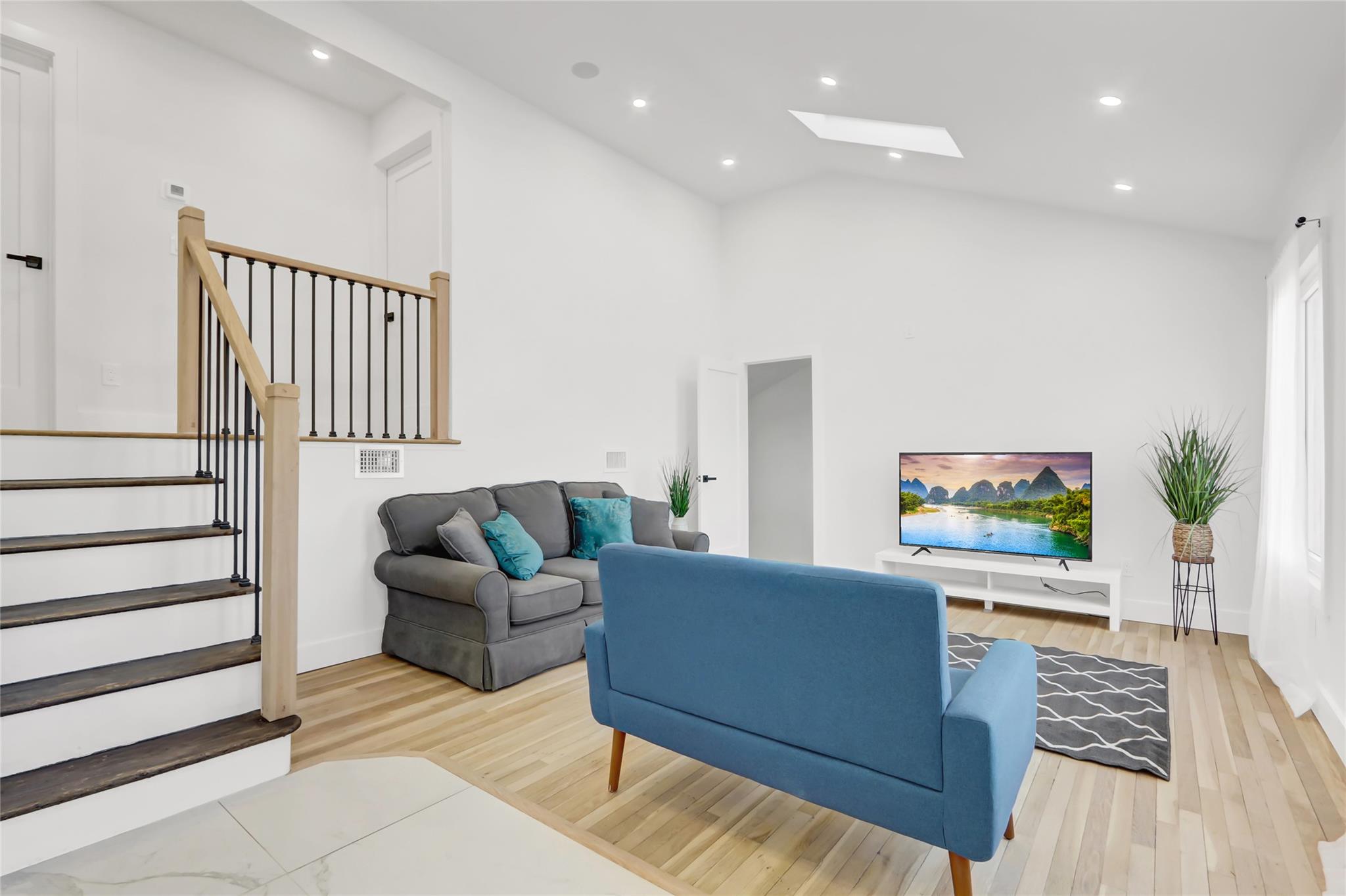 153 New York Avenue, Westbury, NY 11590