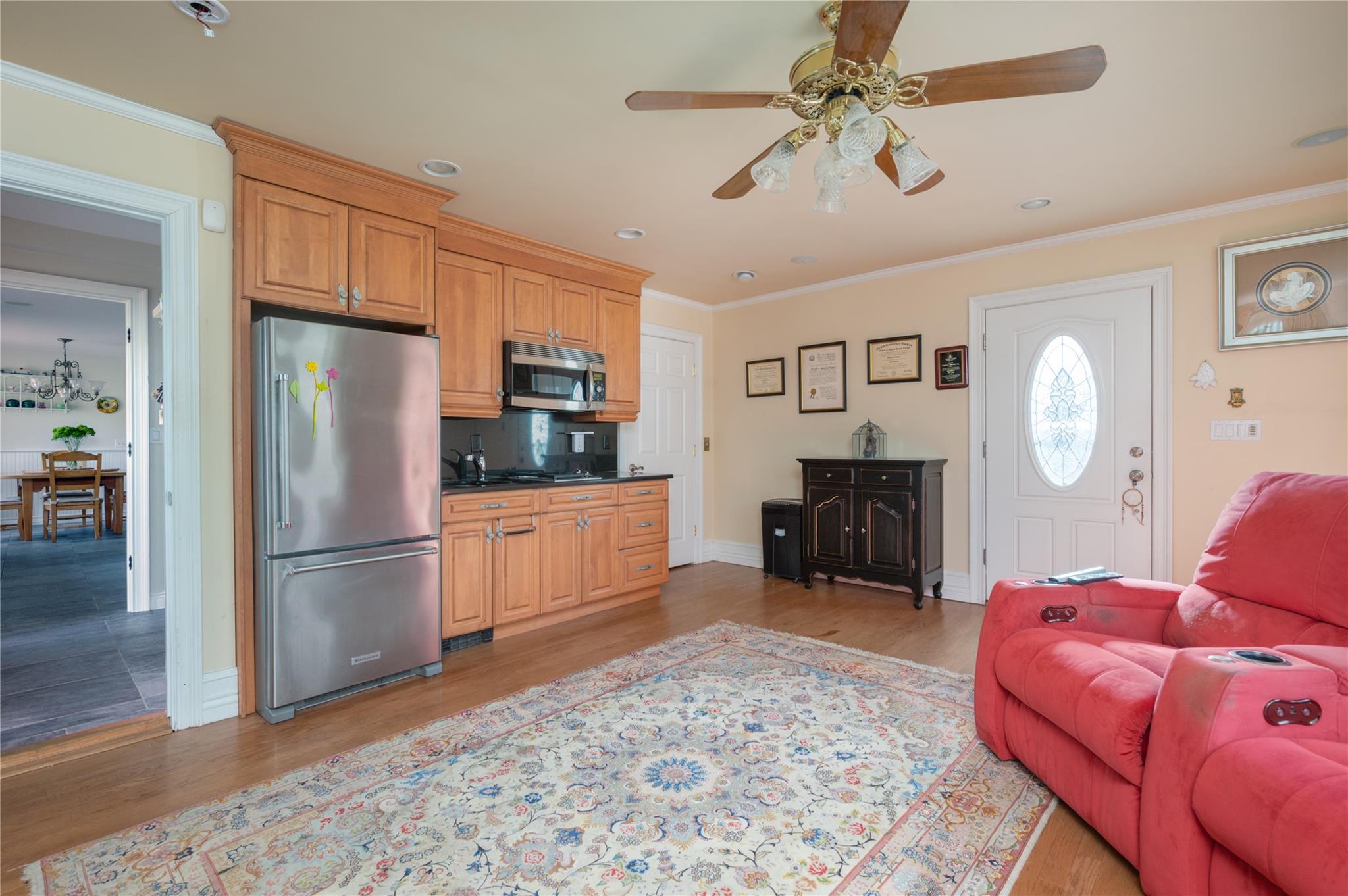 15 Meritoria Drive, East Williston, NY 11596