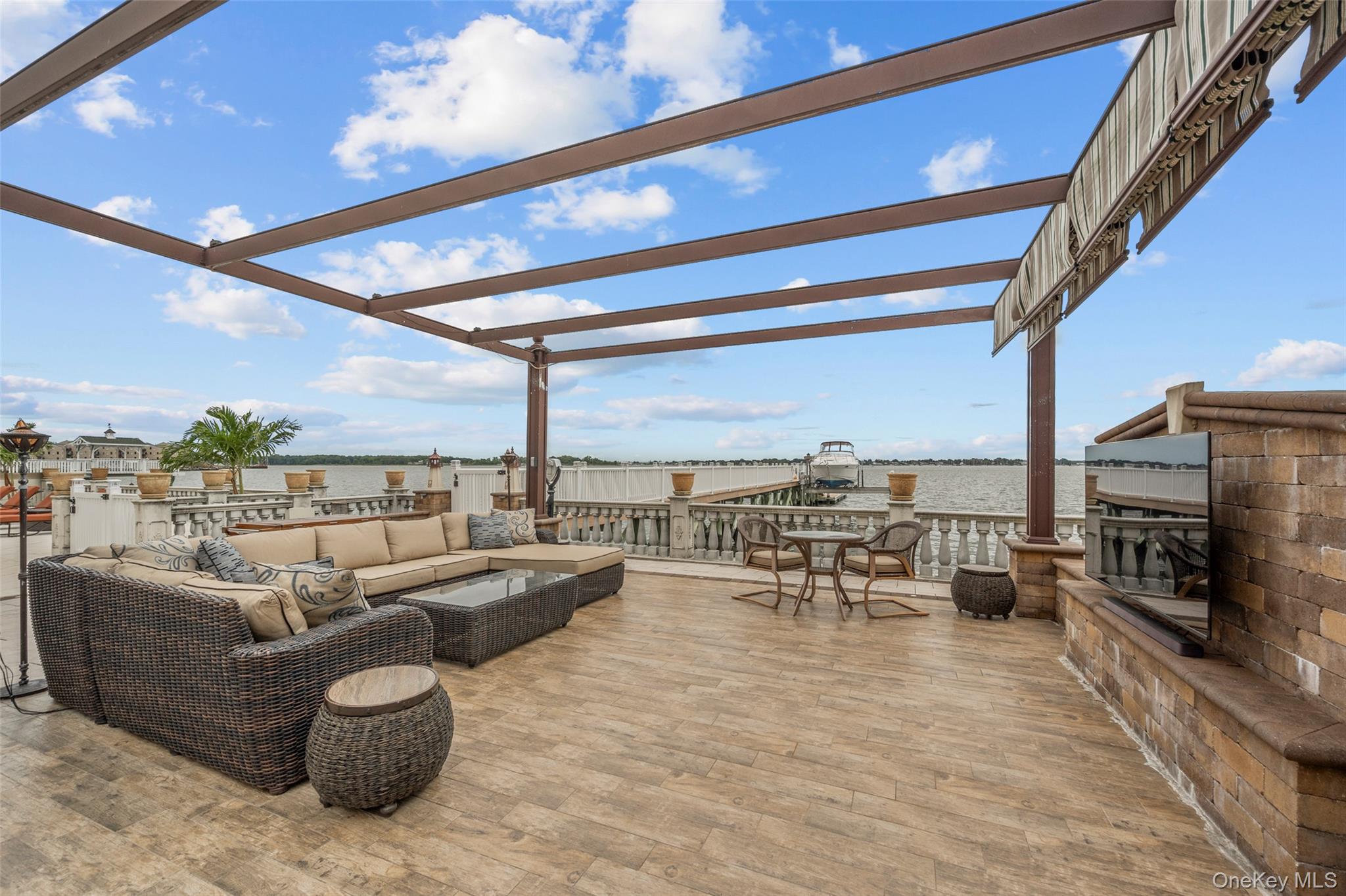 3407 Country Club Road, Bronx, NY 10465