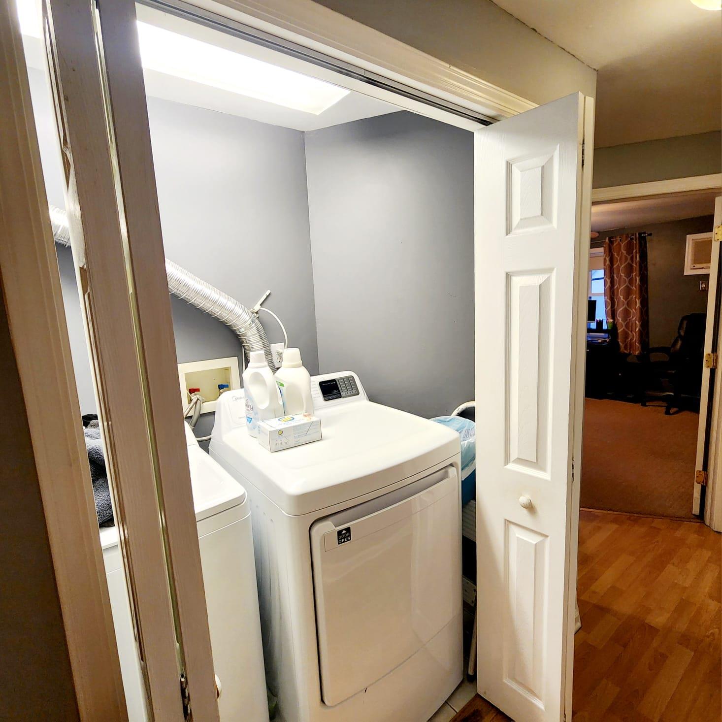 83 Hardy Lane, Westbury, NY 11590