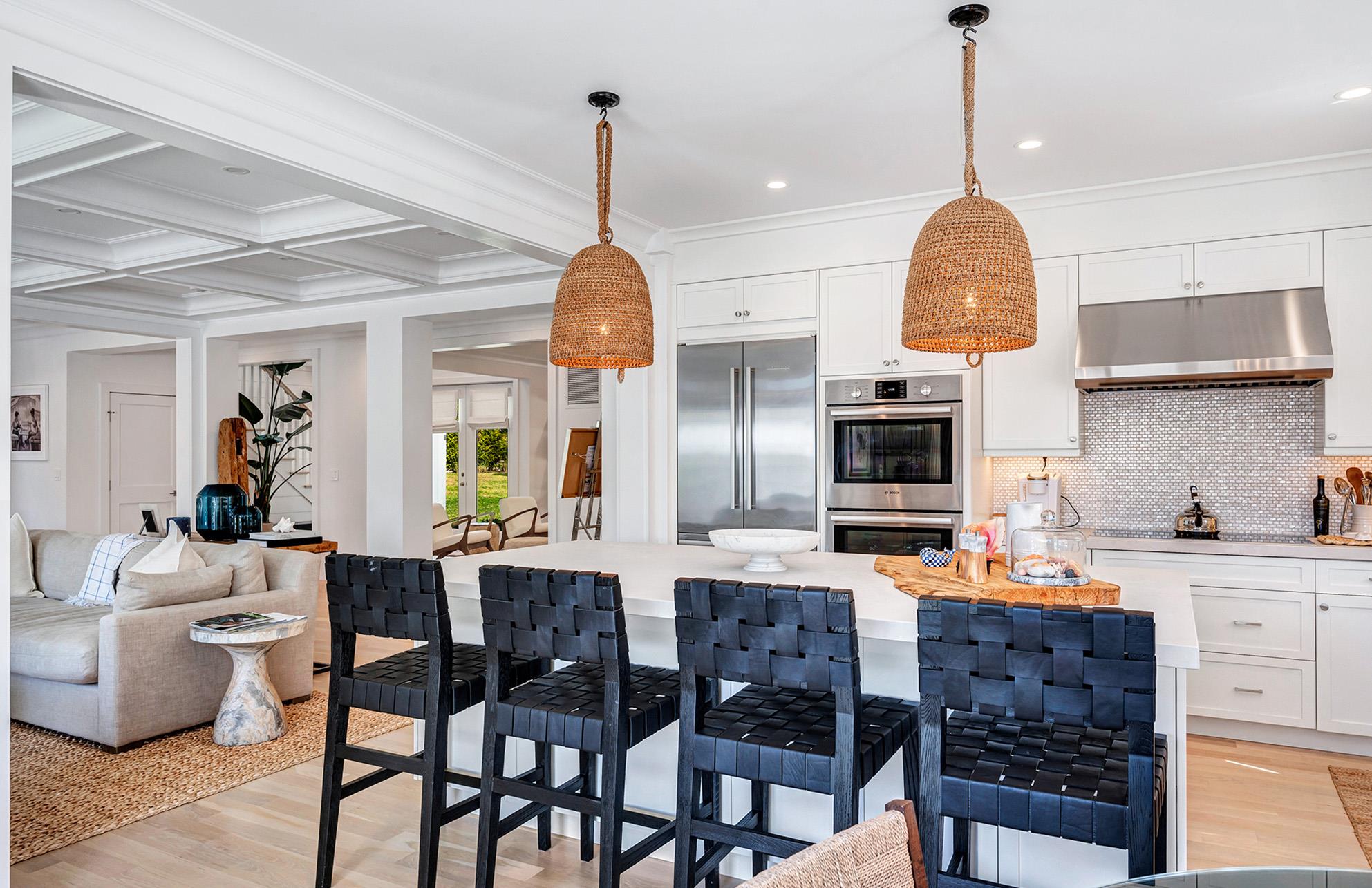 17 Bay View Road W, Southampton, NY 11968